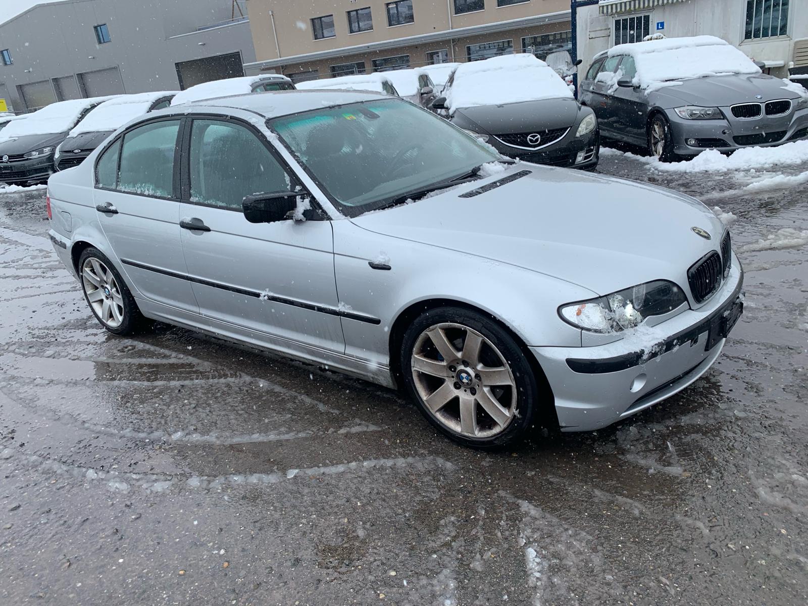 BMW 316i-image-0