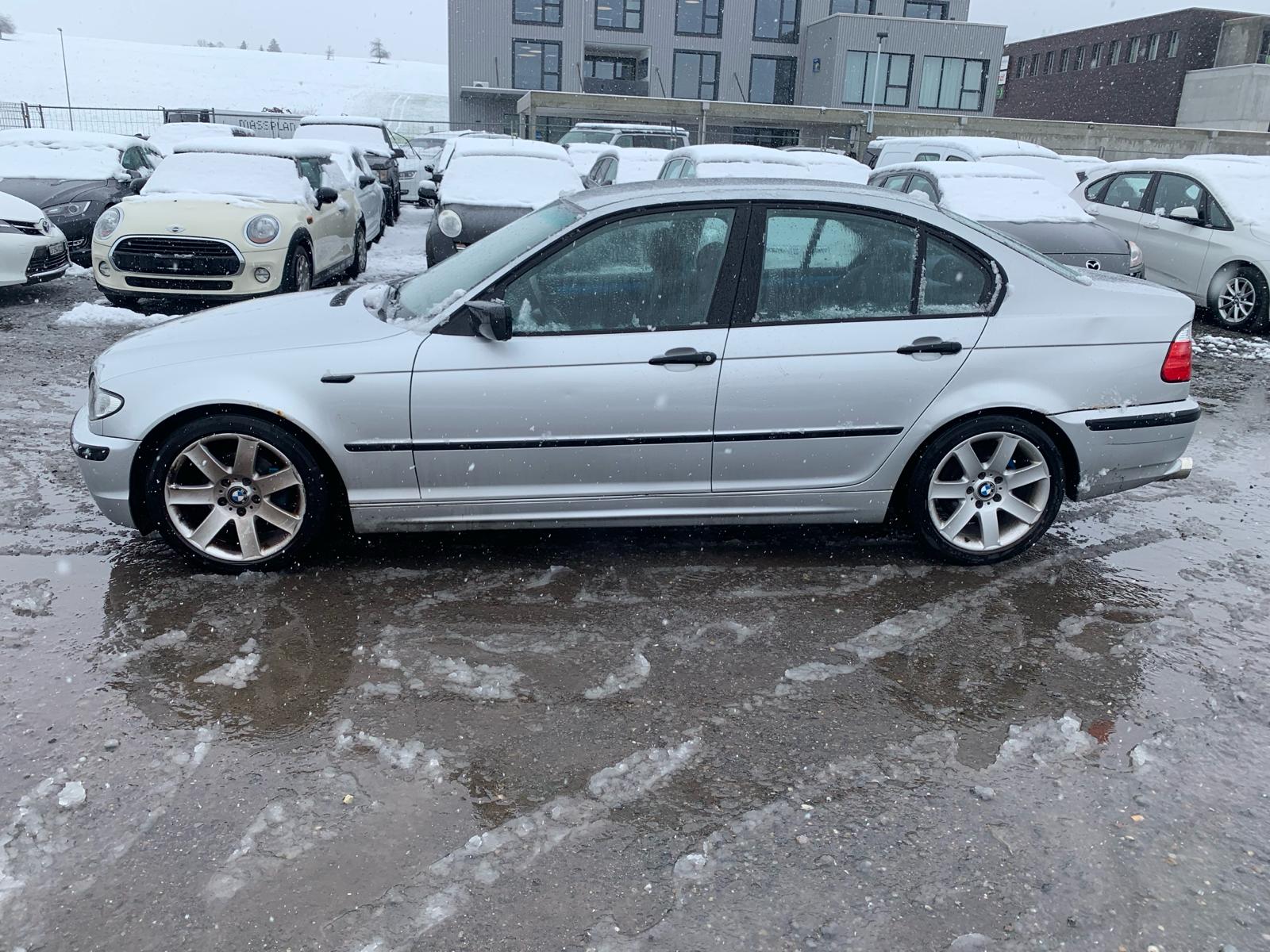 BMW 316i-image-4