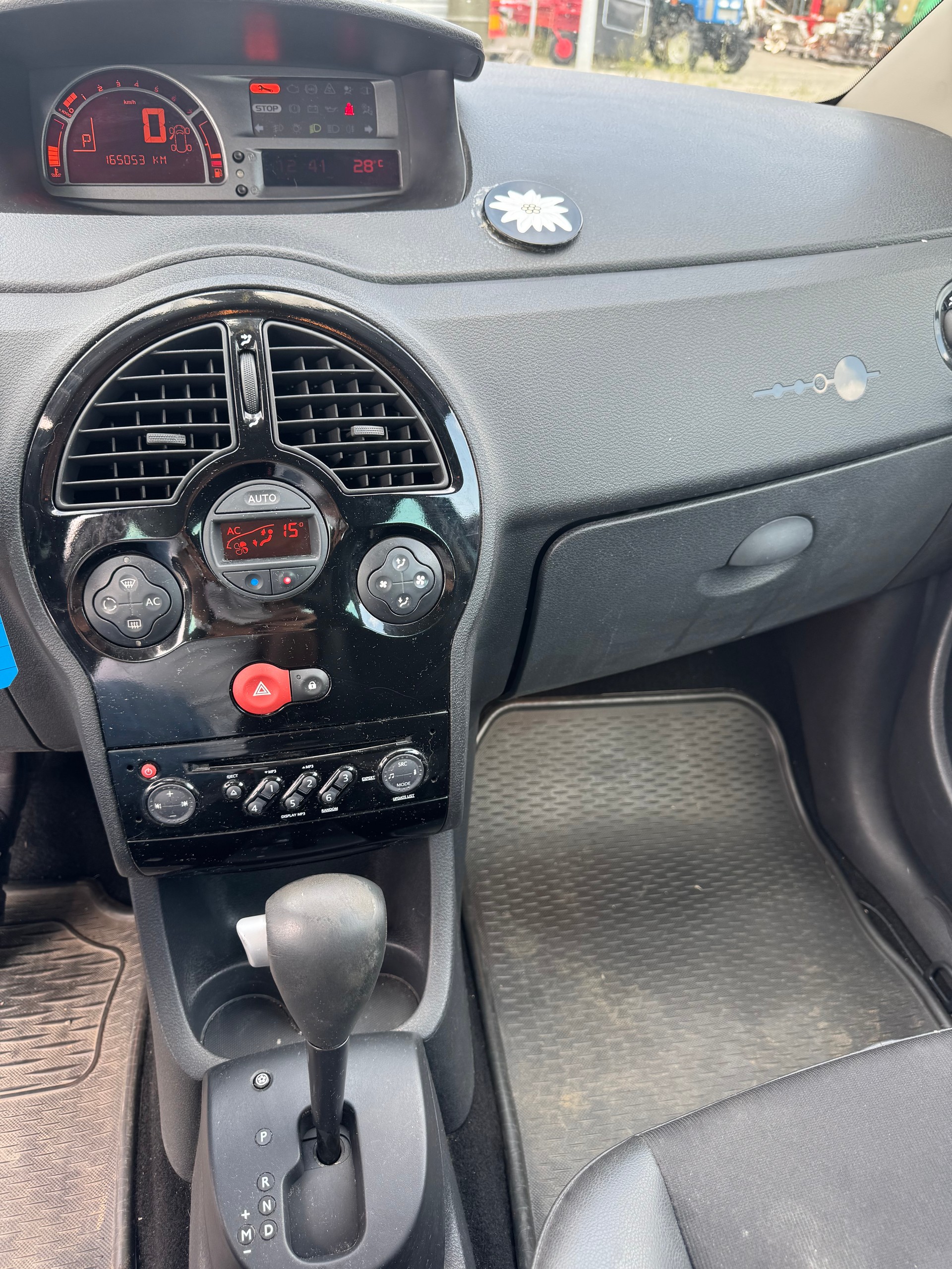 RENAULT Modus 1.6 16V Night&Day Automatic-image-6
