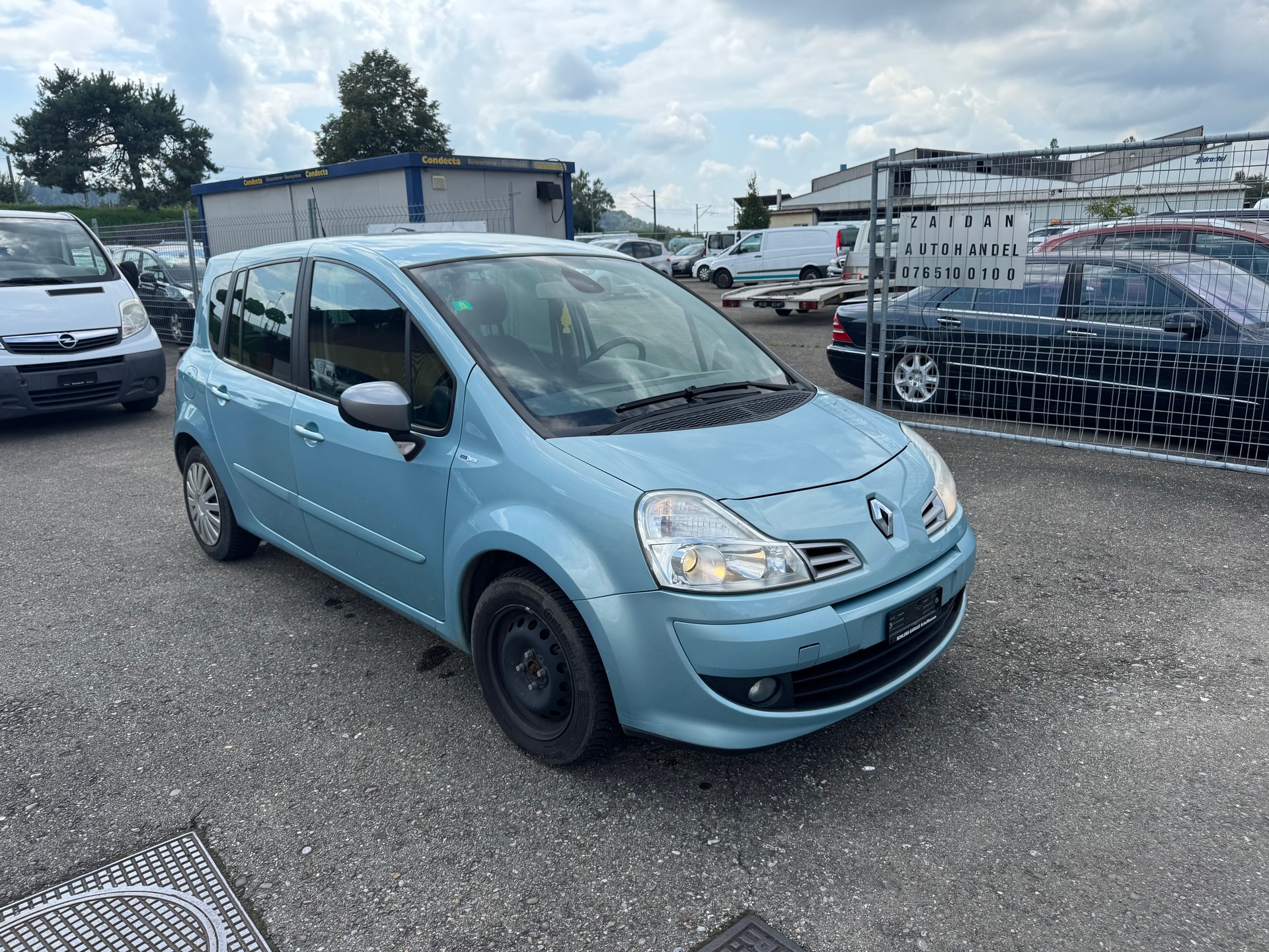 RENAULT Modus 1.6 16V Night&Day Automatic-image-1