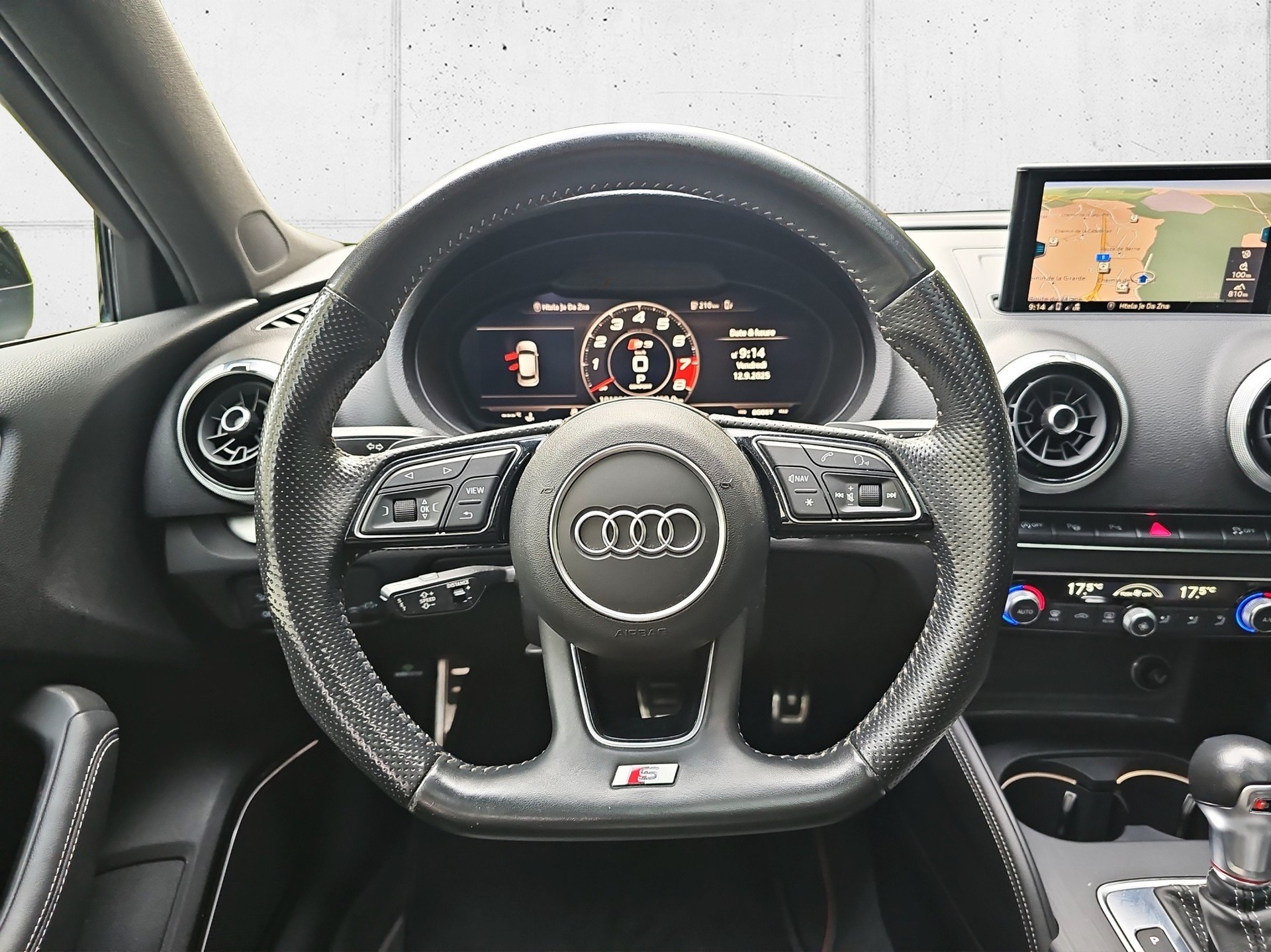 AUDI S3 Sportback 2.0 TFSI quattro S-tronic-image-13
