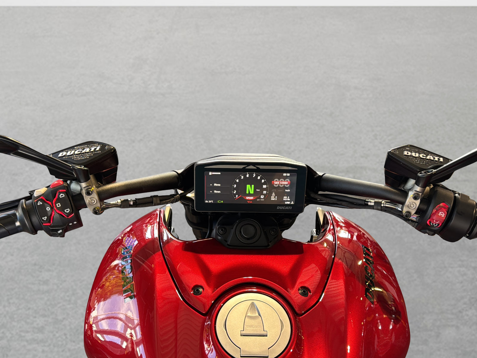 DUCATI XDiavel V4-image-12