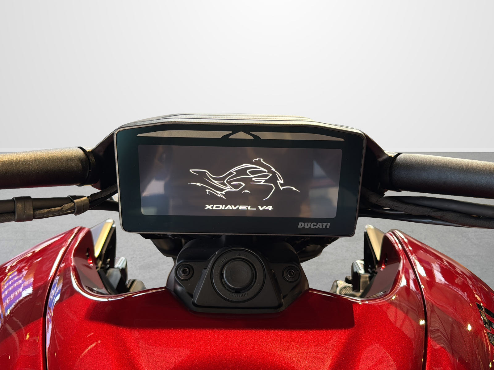 DUCATI XDiavel V4-image-11