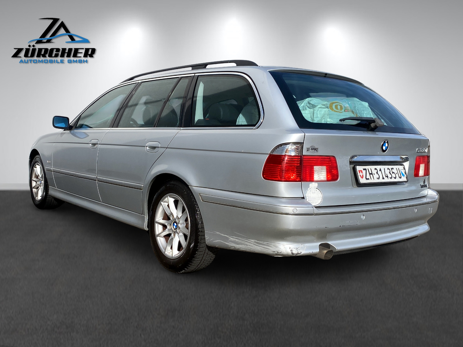 BMW 530i Touring-image-4