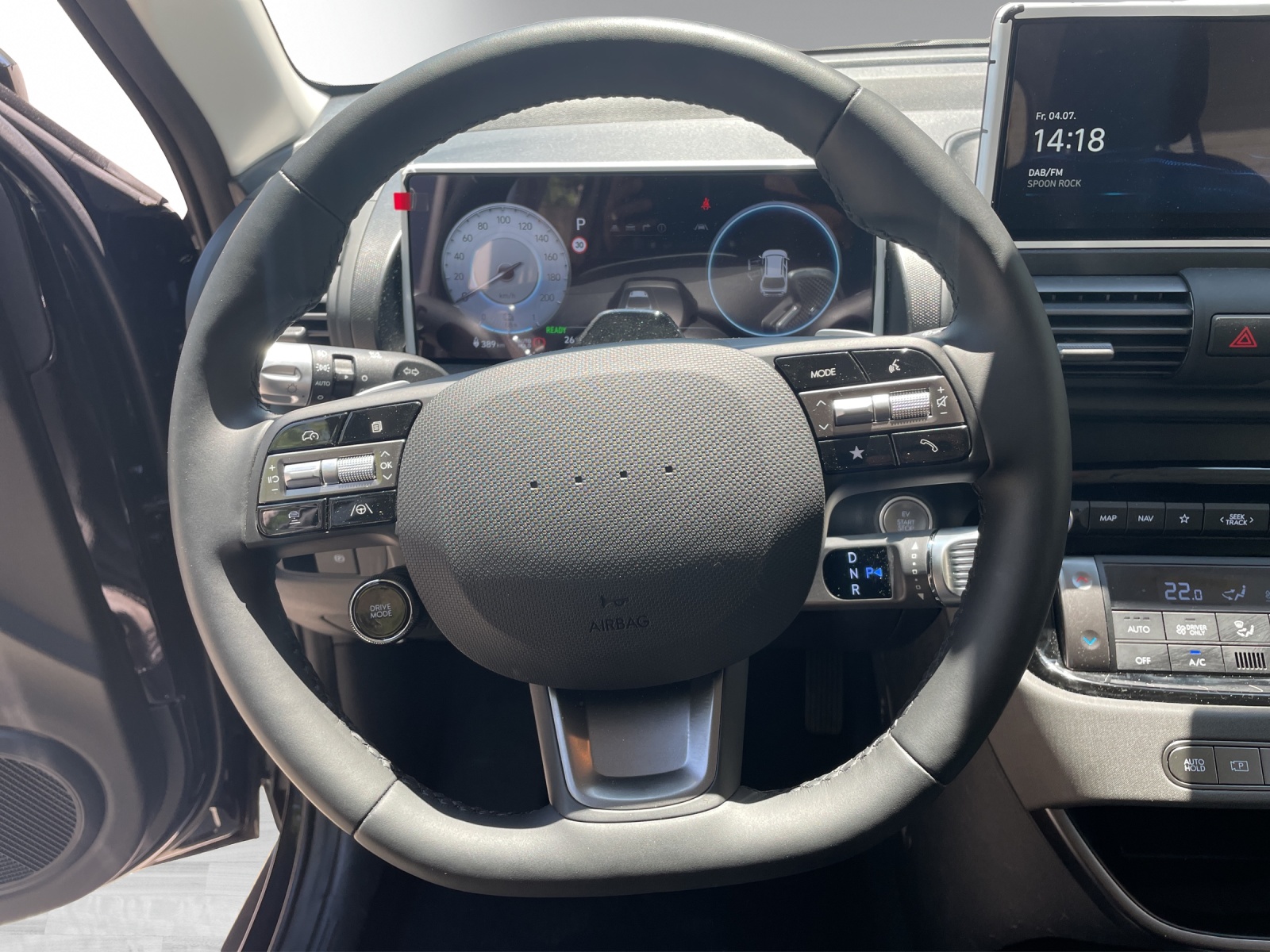 HYUNDAI Inster 49kWh Amplia-image-9
