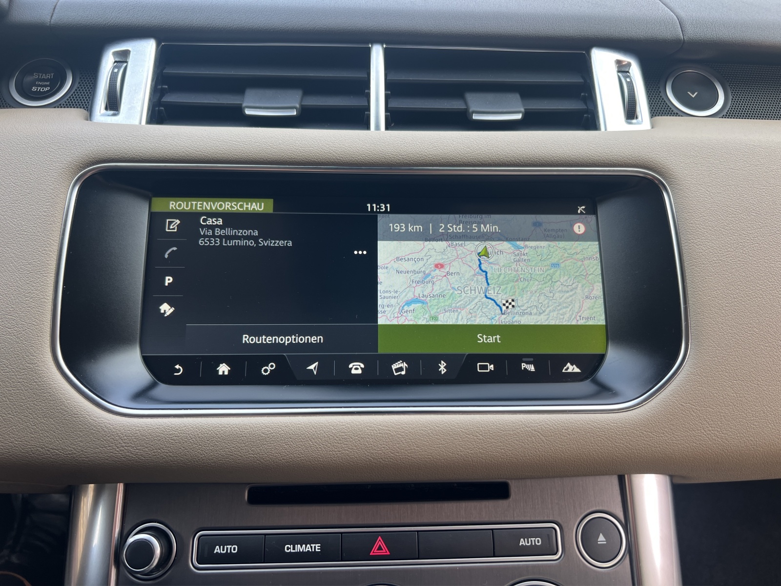 LAND ROVER Range Rover Sport 3.0 TDV6 HSE Automatic-image-12