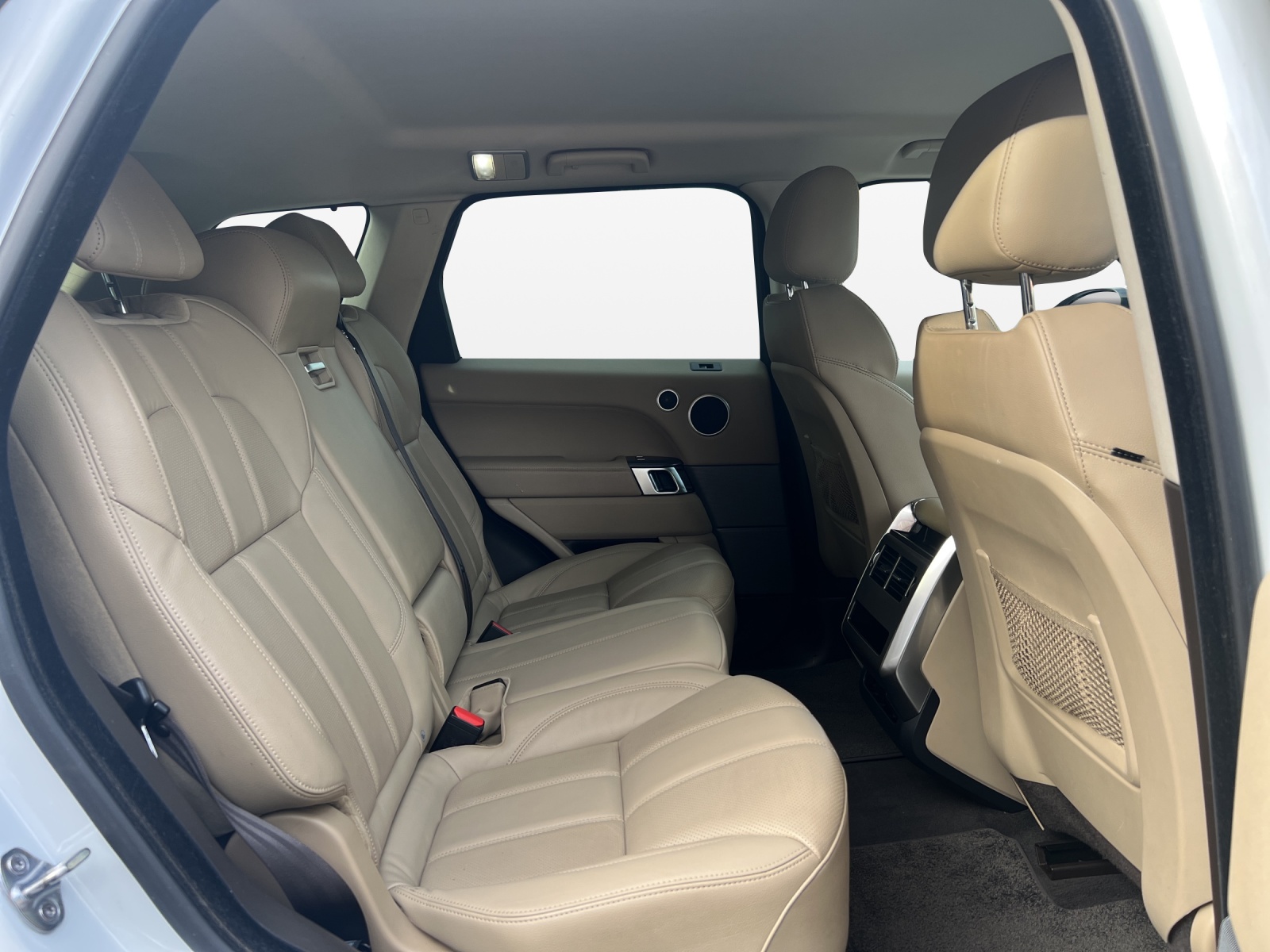 LAND ROVER Range Rover Sport 3.0 TDV6 HSE Automatic-image-18