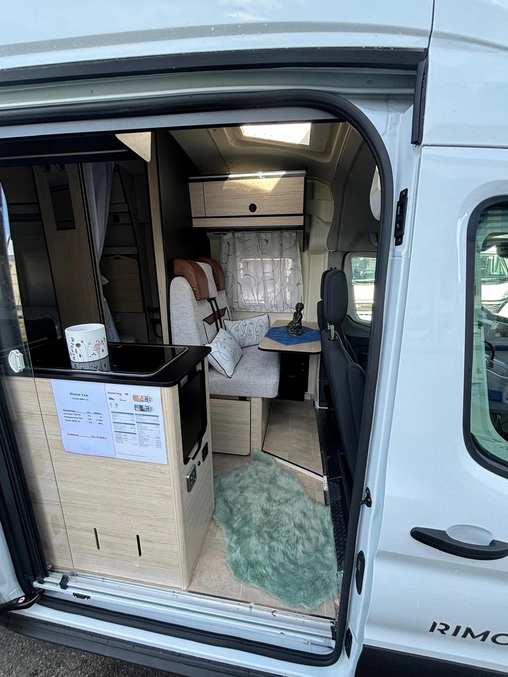 RIMOR Van 238***Unschlagbar in Preis und Leistung: Nirgendwo bekommen Sie mehr Wohnmobil für Ihr Geld als bei Rimor***-image-19