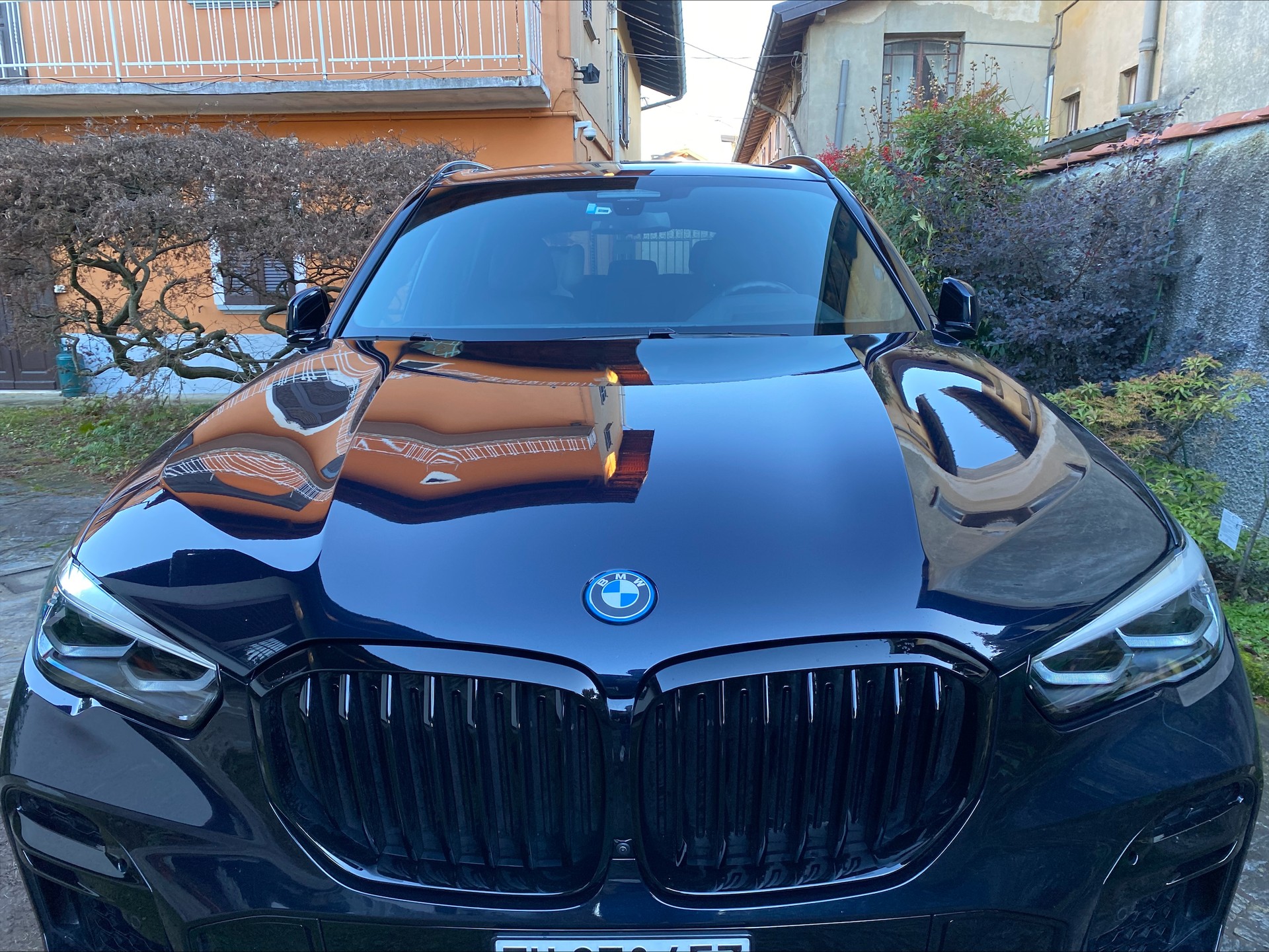 BMW X5 xDrive 45e M Sport Steptronic-image-0
