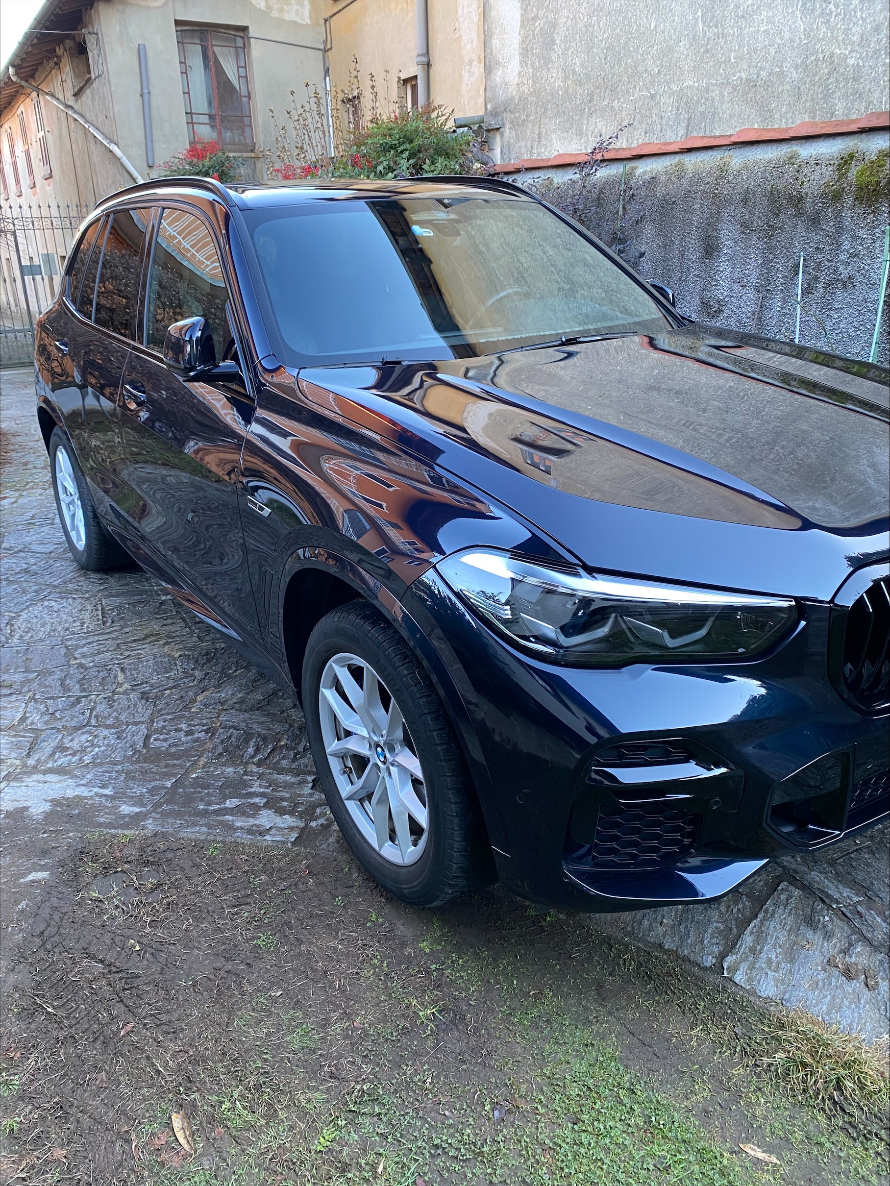 BMW X5 xDrive 45e M Sport Steptronic-image-1