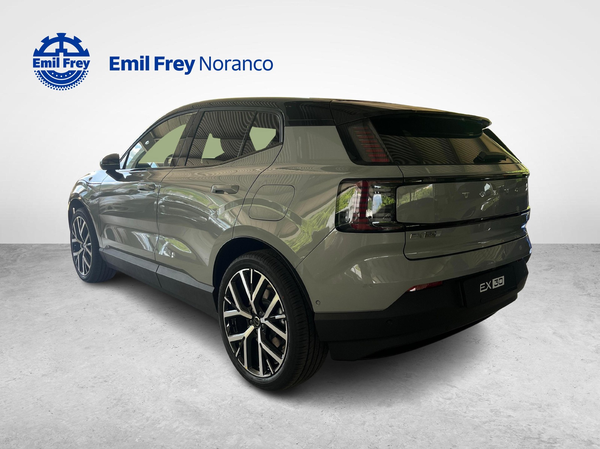 VOLVO EX30 E60 Ultra-image-2