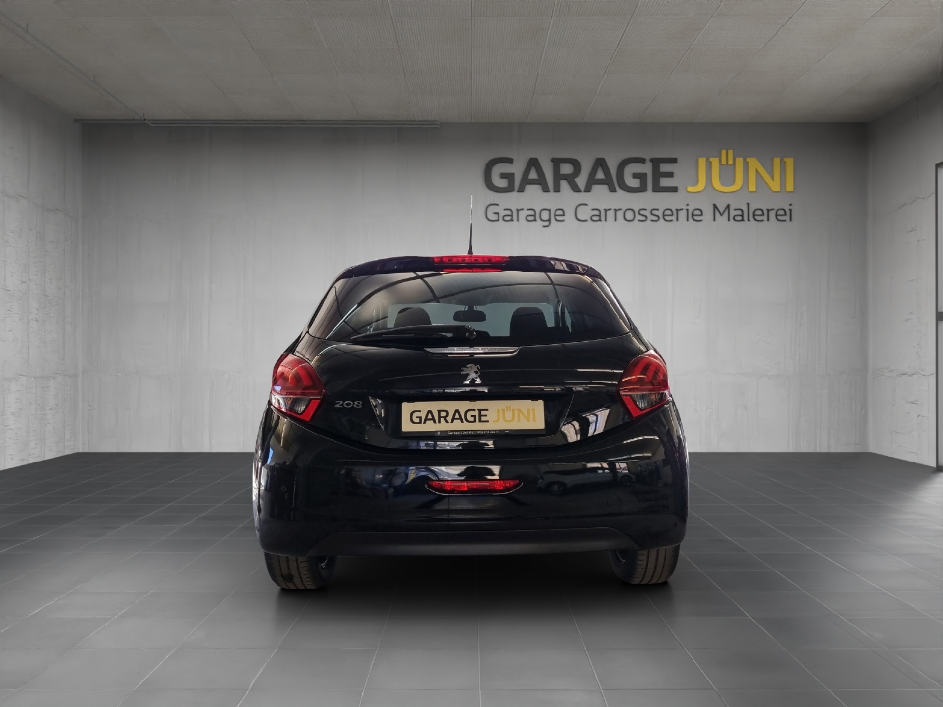 PEUGEOT 208 1.2 PureTech Style S/S-image-2
