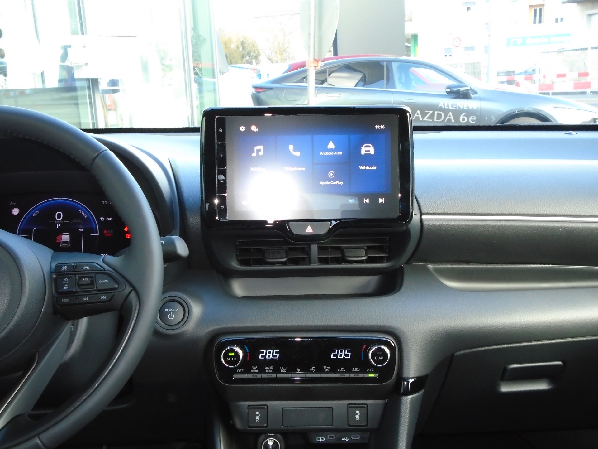 MAZDA 2 Hybrid Homura-image-10