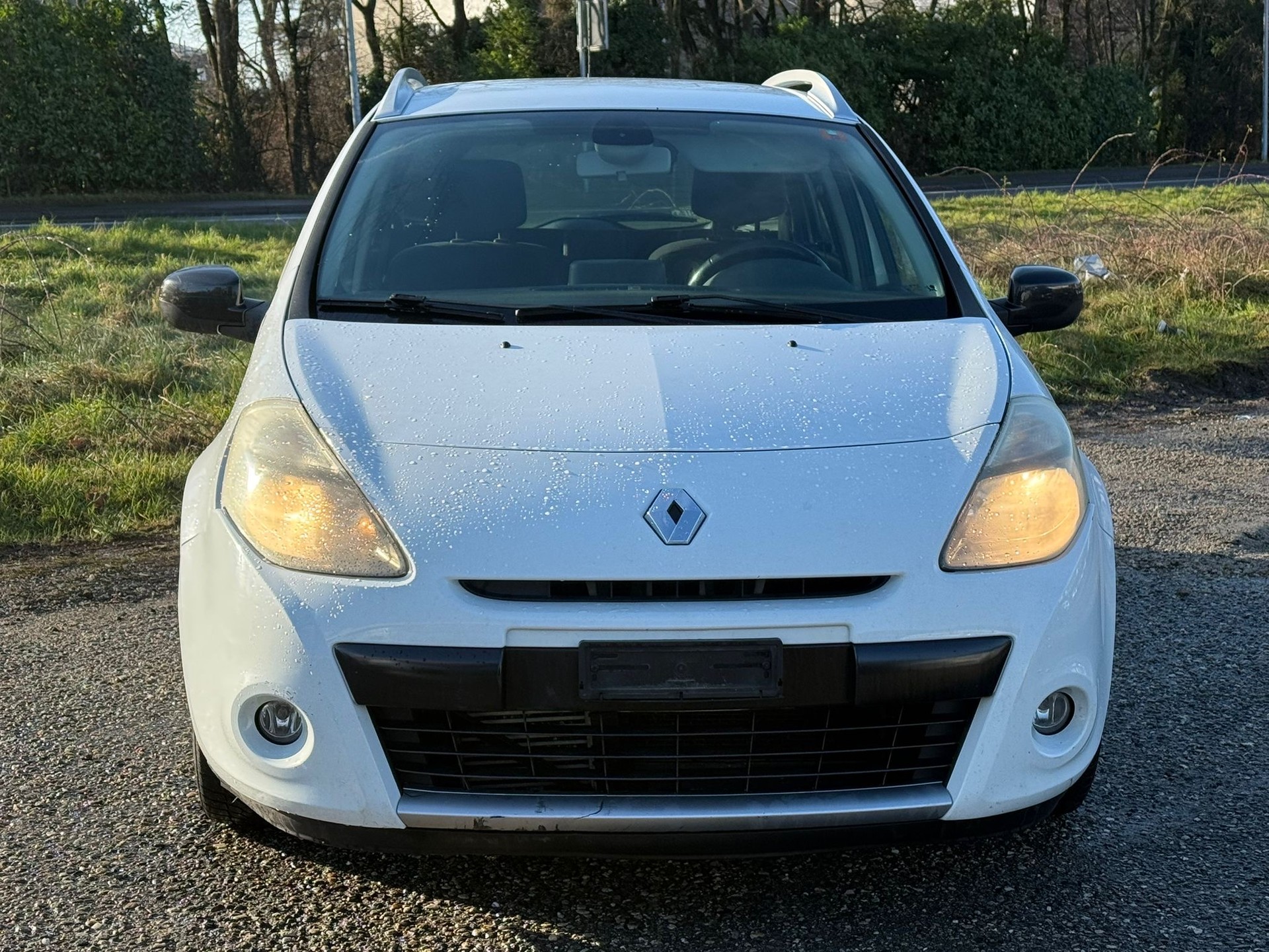 RENAULT Clio Grandtour 1.2 16V Turbo 20th Edition-image-0