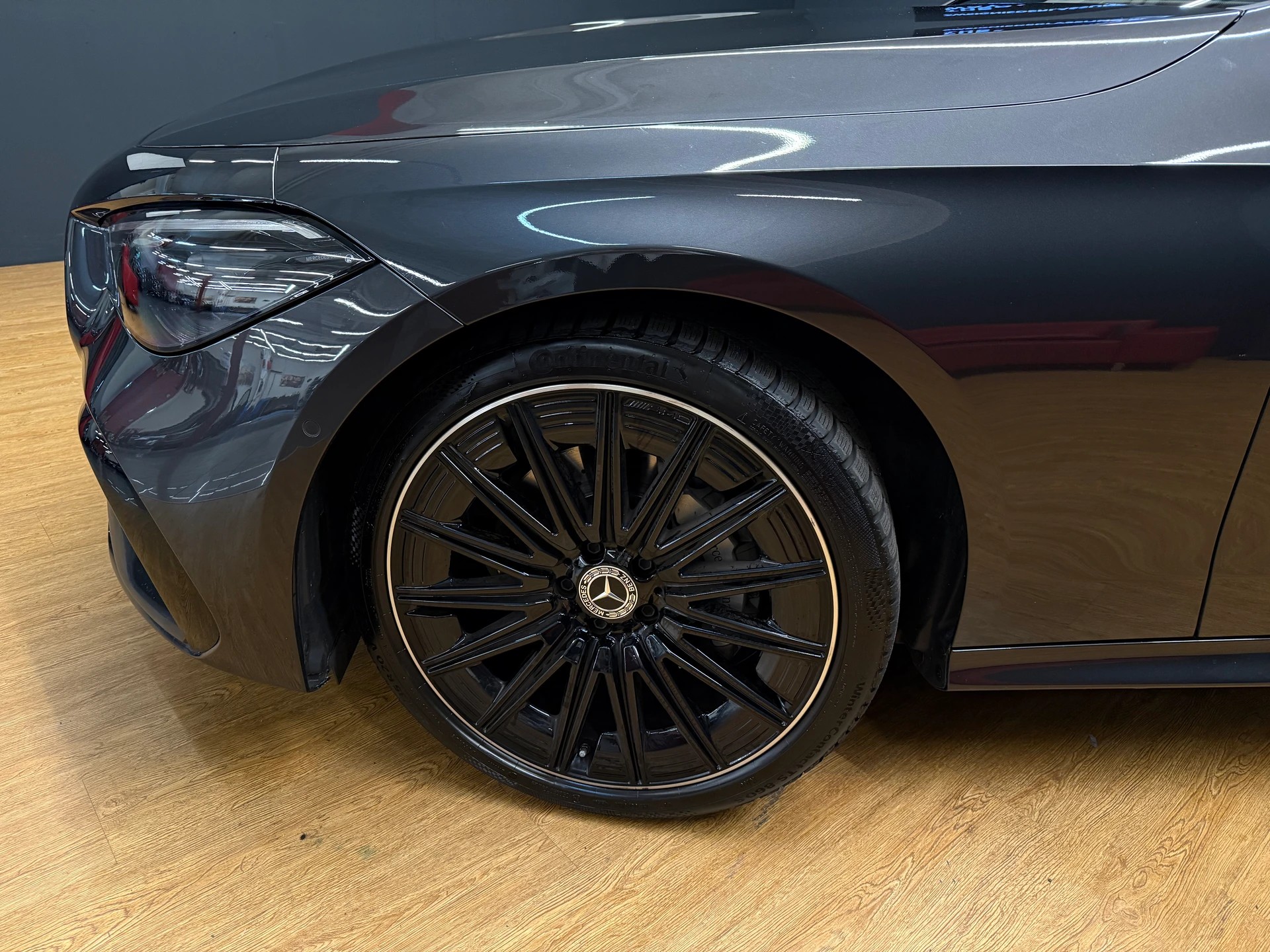 MERCEDES-BENZ CLE 300 4M - Coupé - AMG / DISTRONIC / 360 Grad Kamera / Head-Up Display-image-6