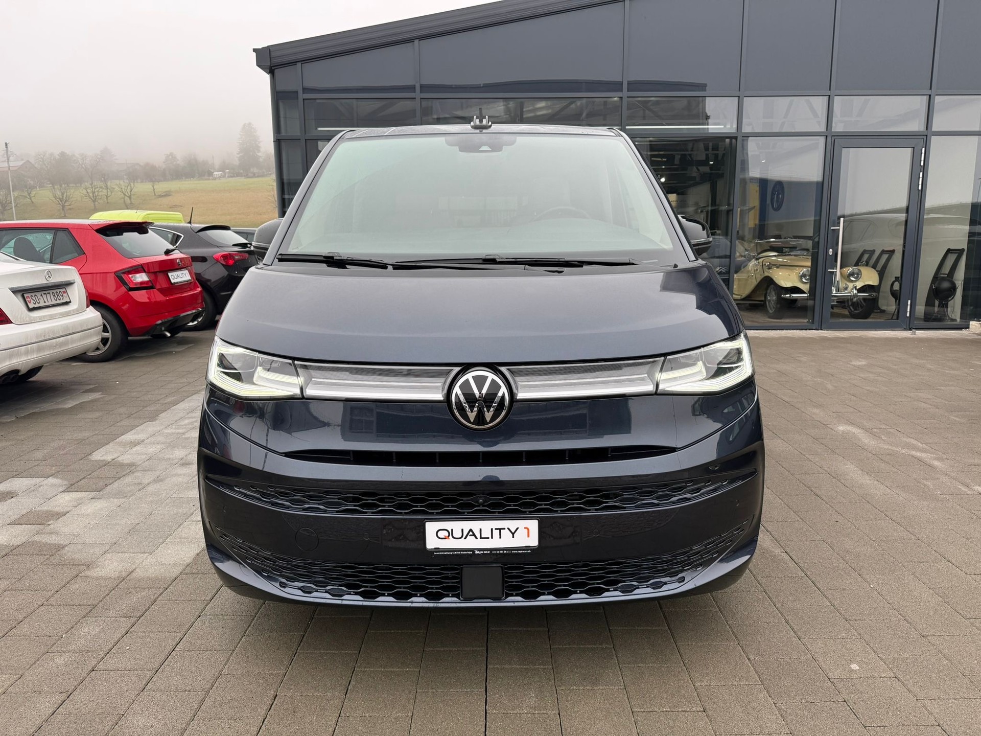 VW Multivan 2.0 TSI Style Liberty DSG Lang-image-3