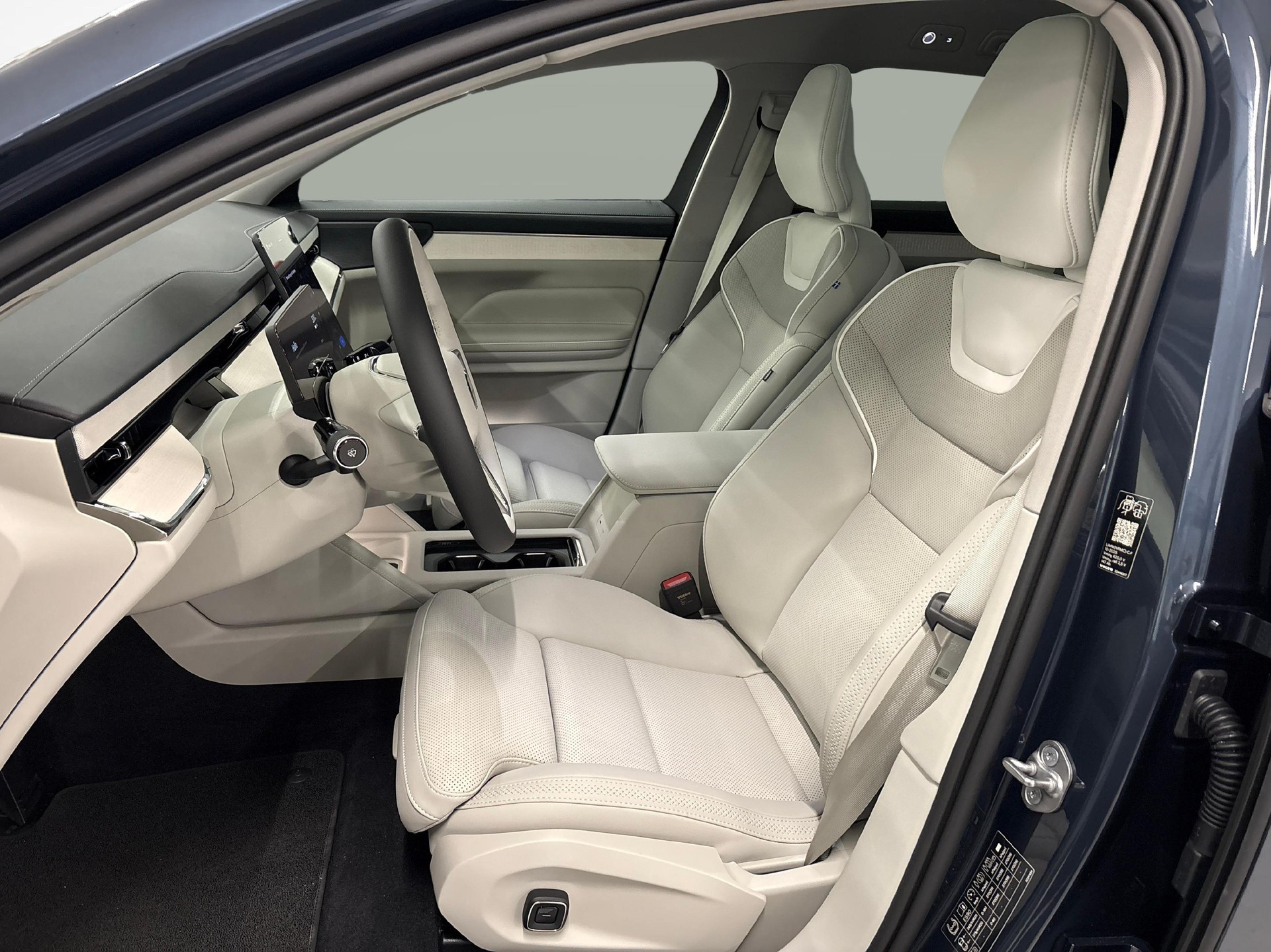 VOLVO ES90 Plus-image-9