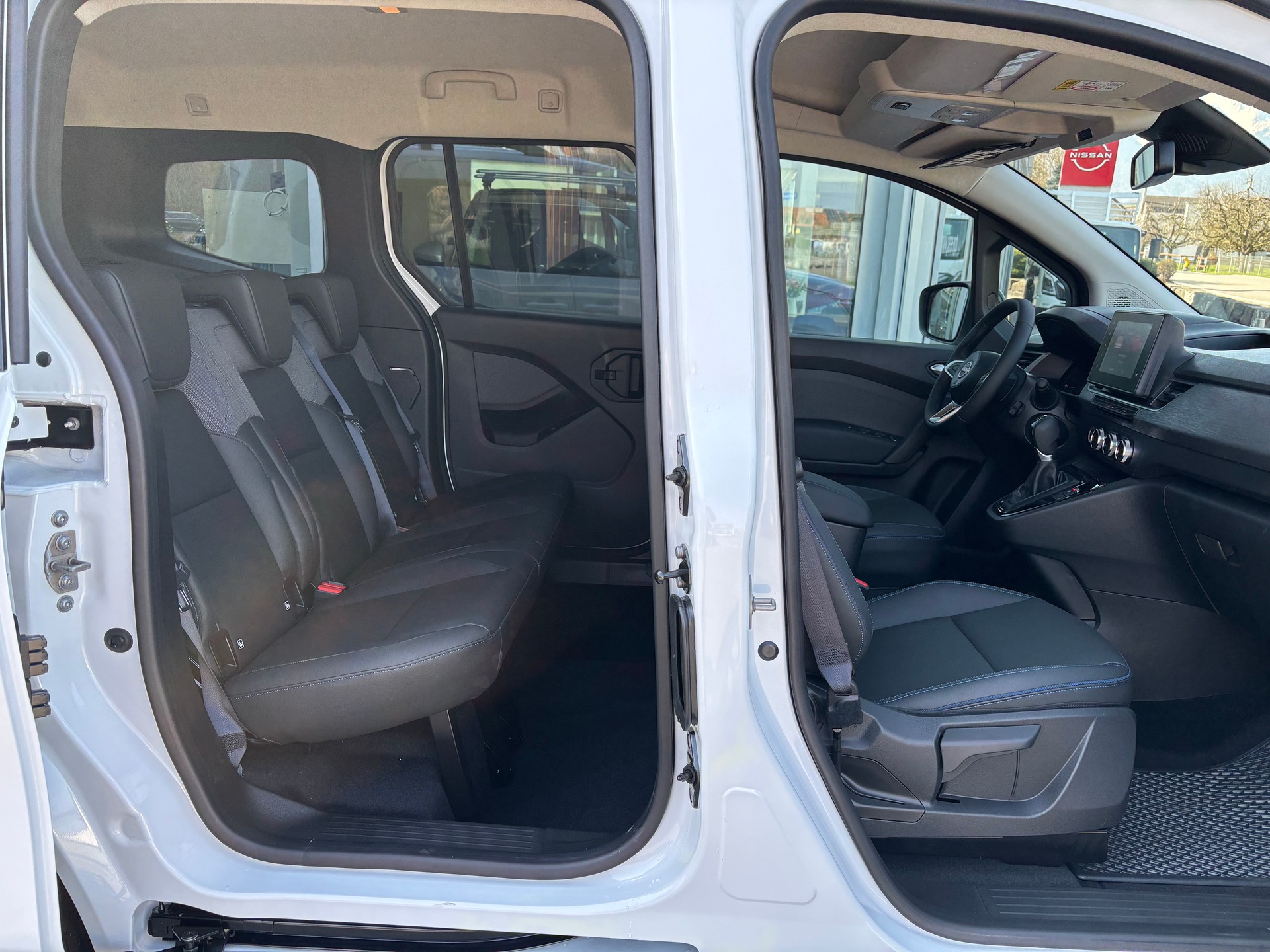 NISSAN Townstar Kombi L1 Tekna DCT-image-6