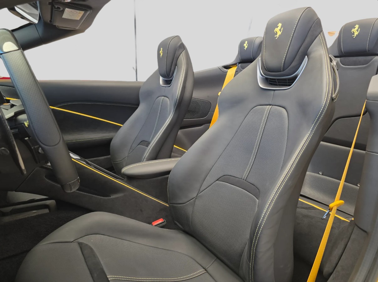 FERRARI Roma Spider 3.9 V8 T-image-9