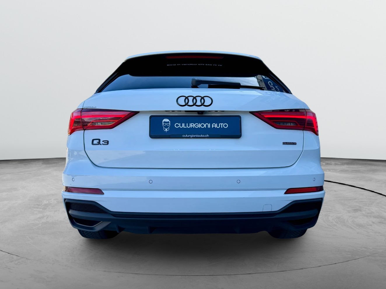 AUDI Q3 40 TDI S line quattro S-tronic-image-5