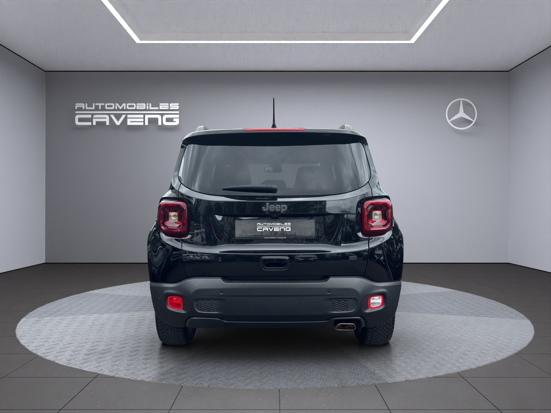 JEEP Renegade 1.3 Turbo Limited AWD-image-3