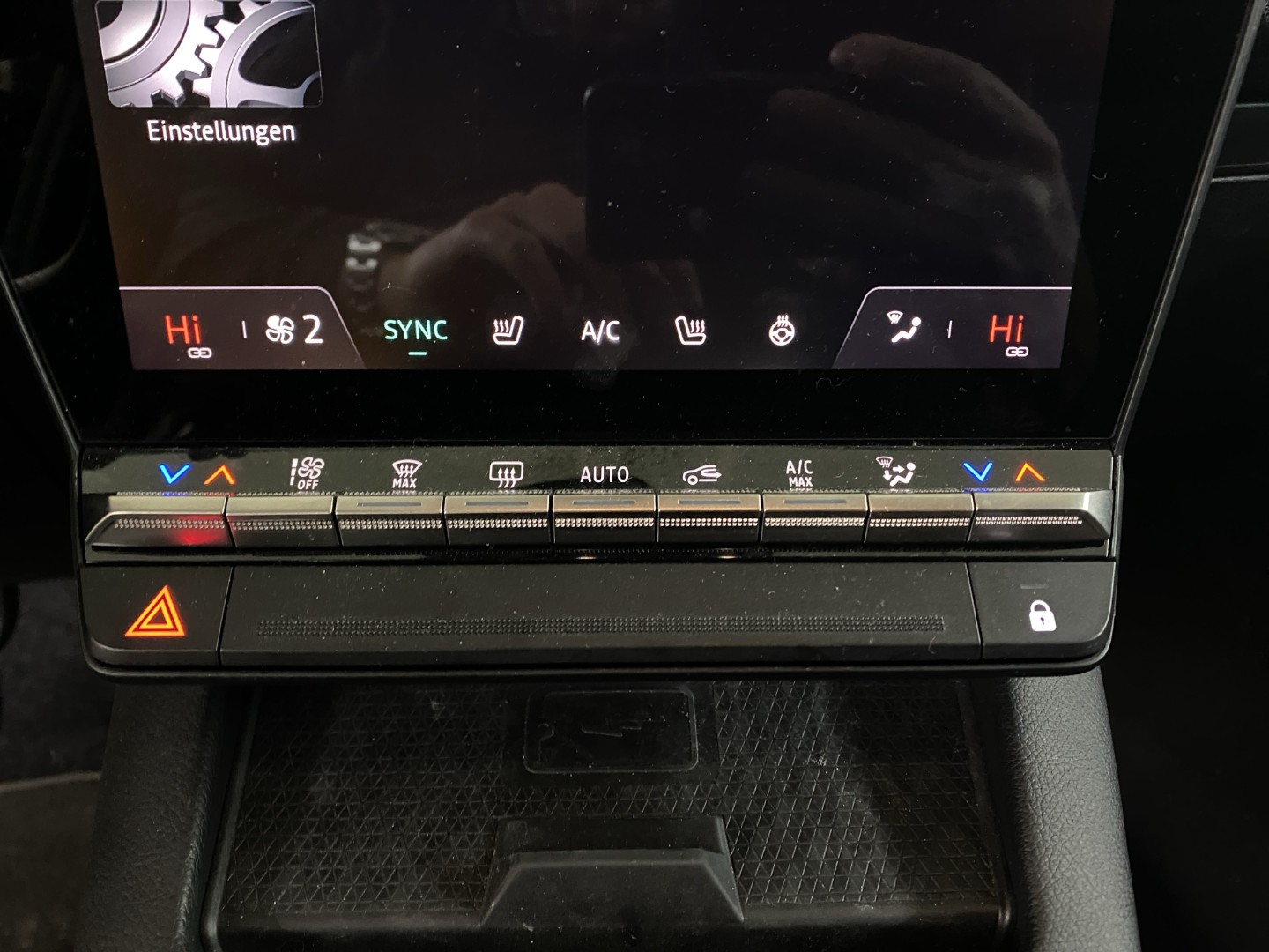 RENAULT Mégane E-TECH EV60 Techno-image-18