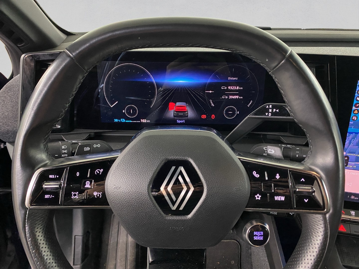 RENAULT Mégane E-TECH EV60 Techno-image-8