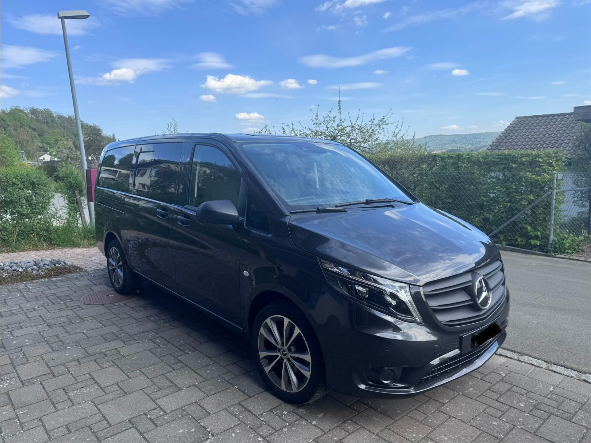 MERCEDES-BENZ Vito 116 CDI Lang Select Family Tourer 9G-Tronic-image-2