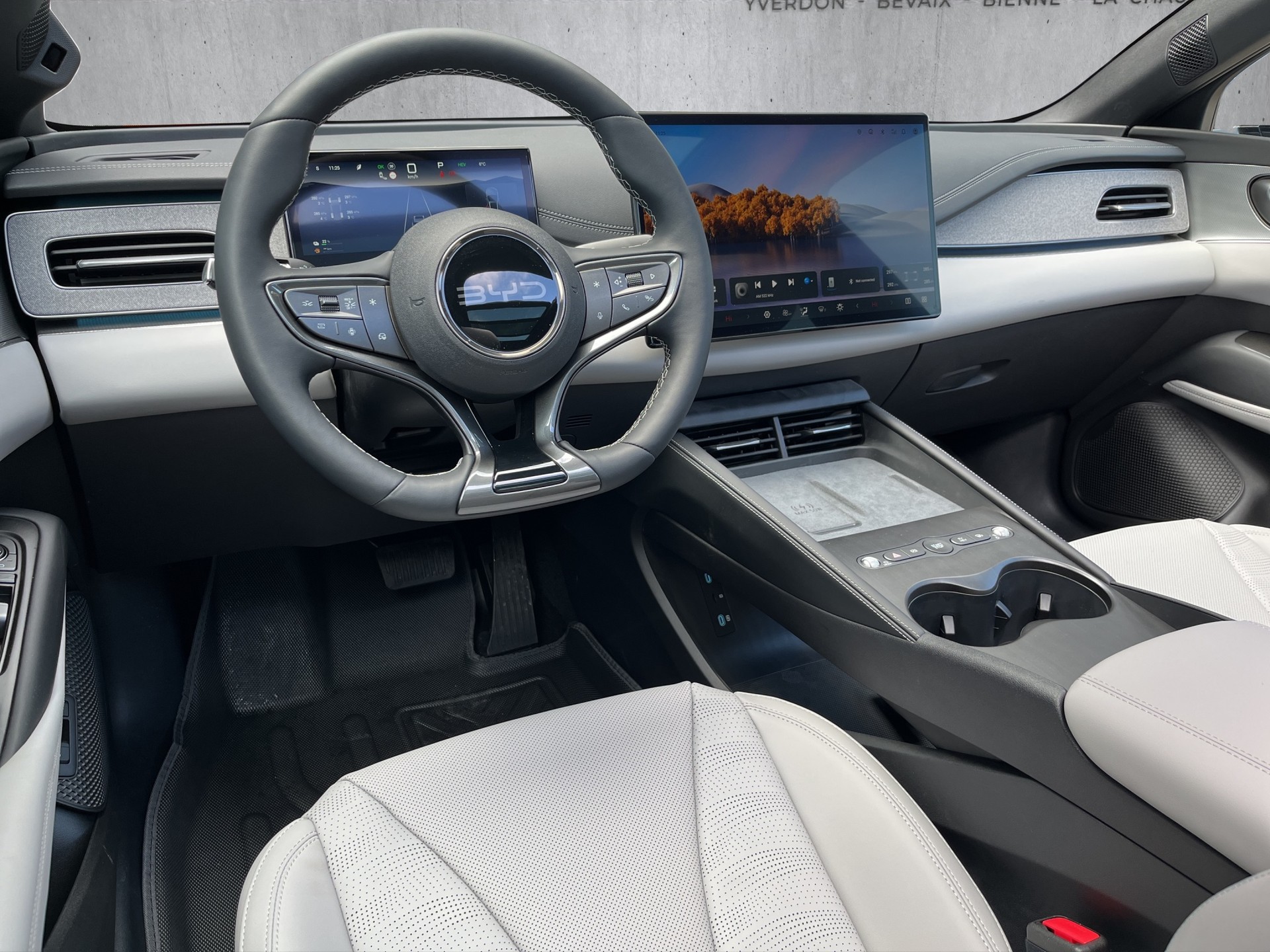 BYD Seal 6 DM-i Comfort-image-9