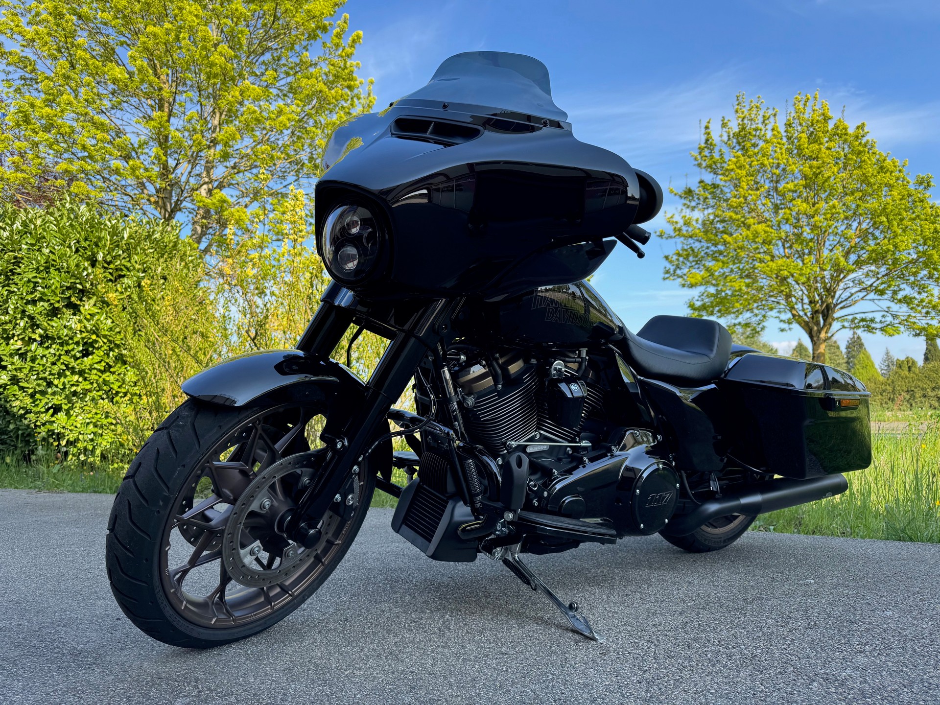 HARLEY-DAVIDSON FLHXST Street Glide ST 117-showroom-element-2