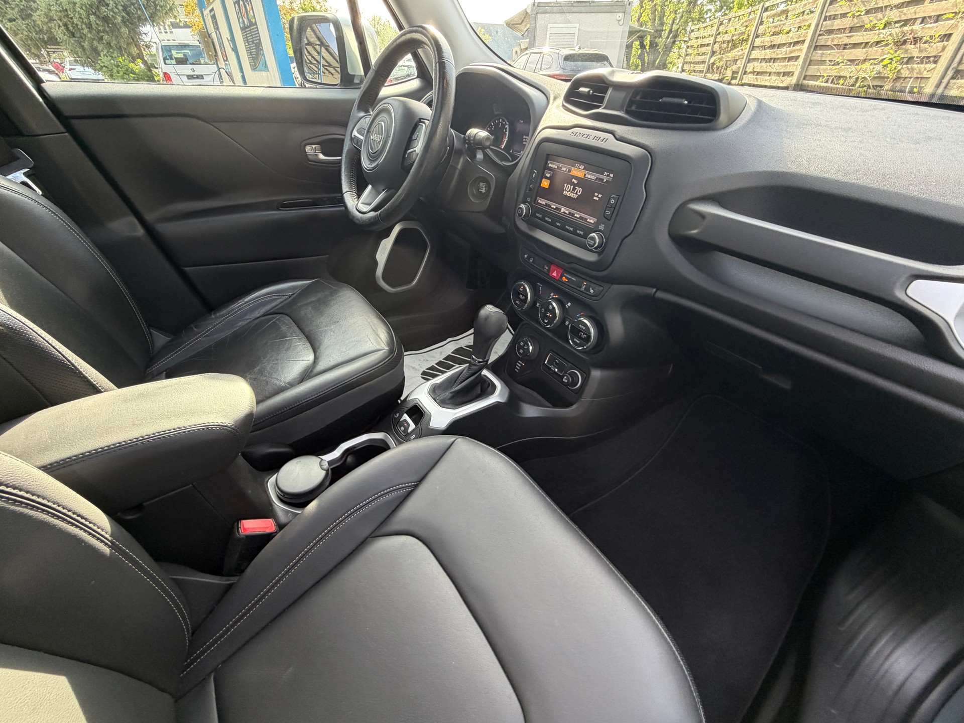JEEP Renegade 2.0 CRD Limited AWD + Low Range 9ATX-image-10
