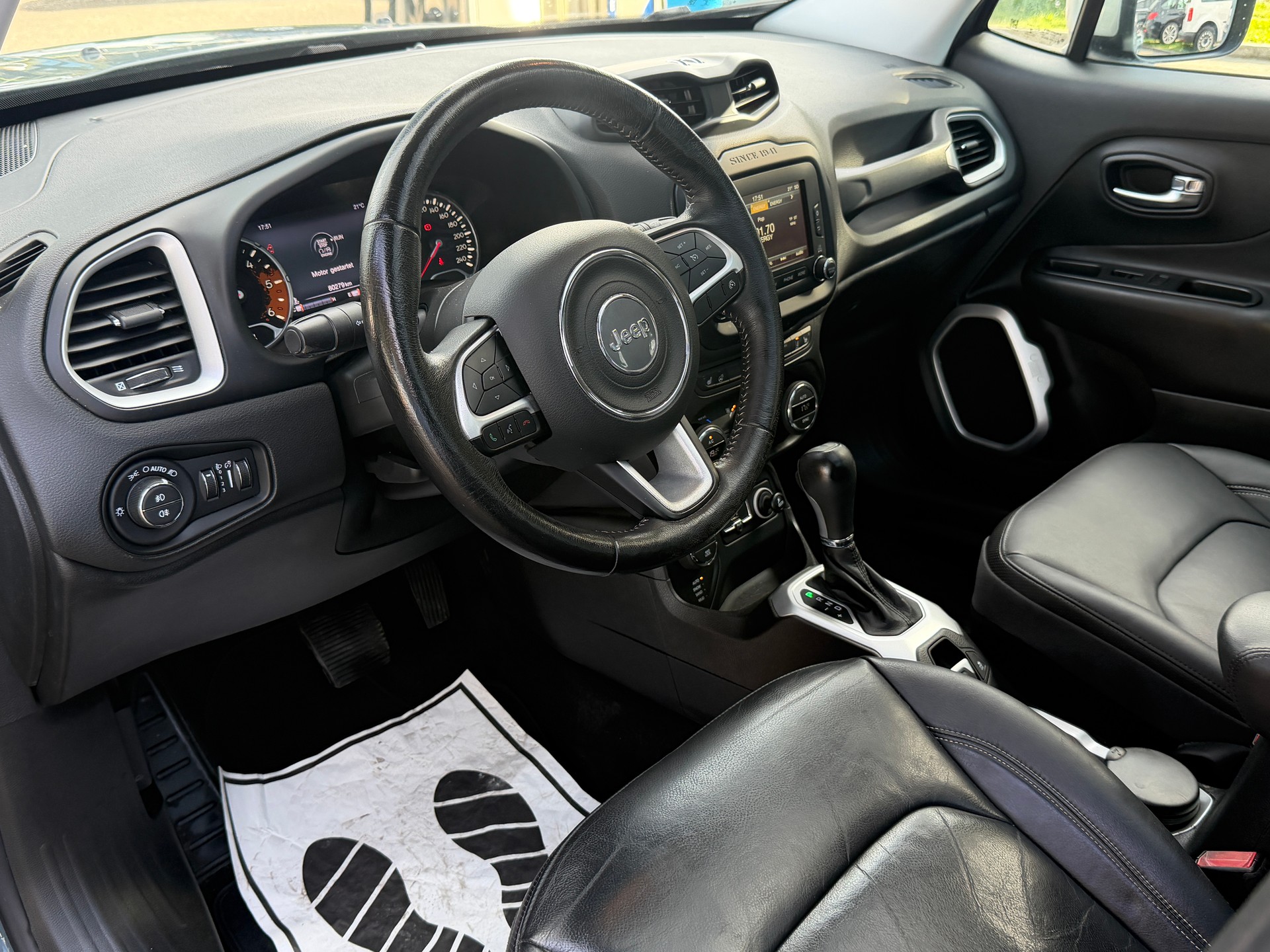 JEEP Renegade 2.0 CRD Limited AWD + Low Range 9ATX-image-15