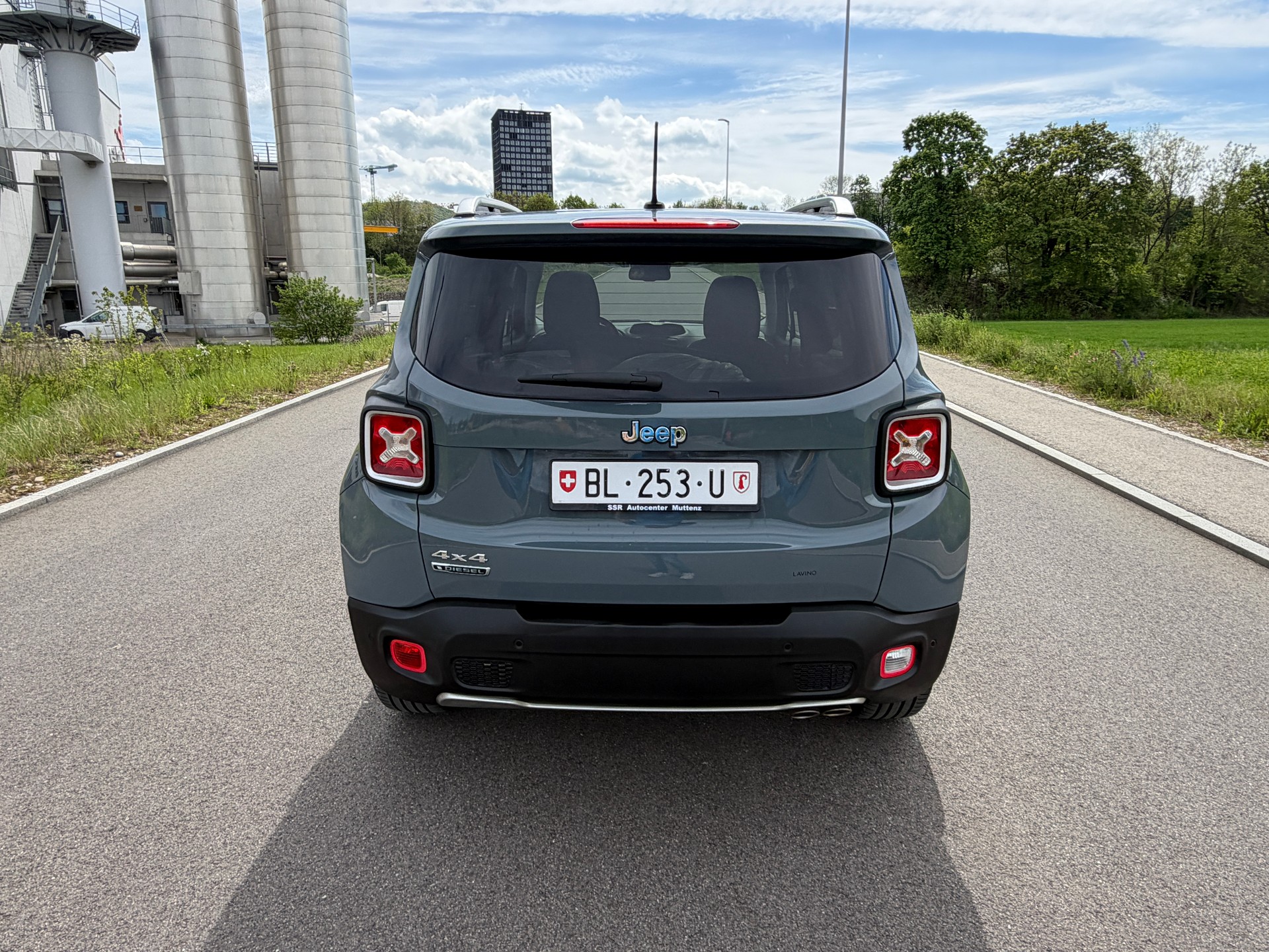 JEEP Renegade 2.0 CRD Limited AWD + Low Range 9ATX-image-7