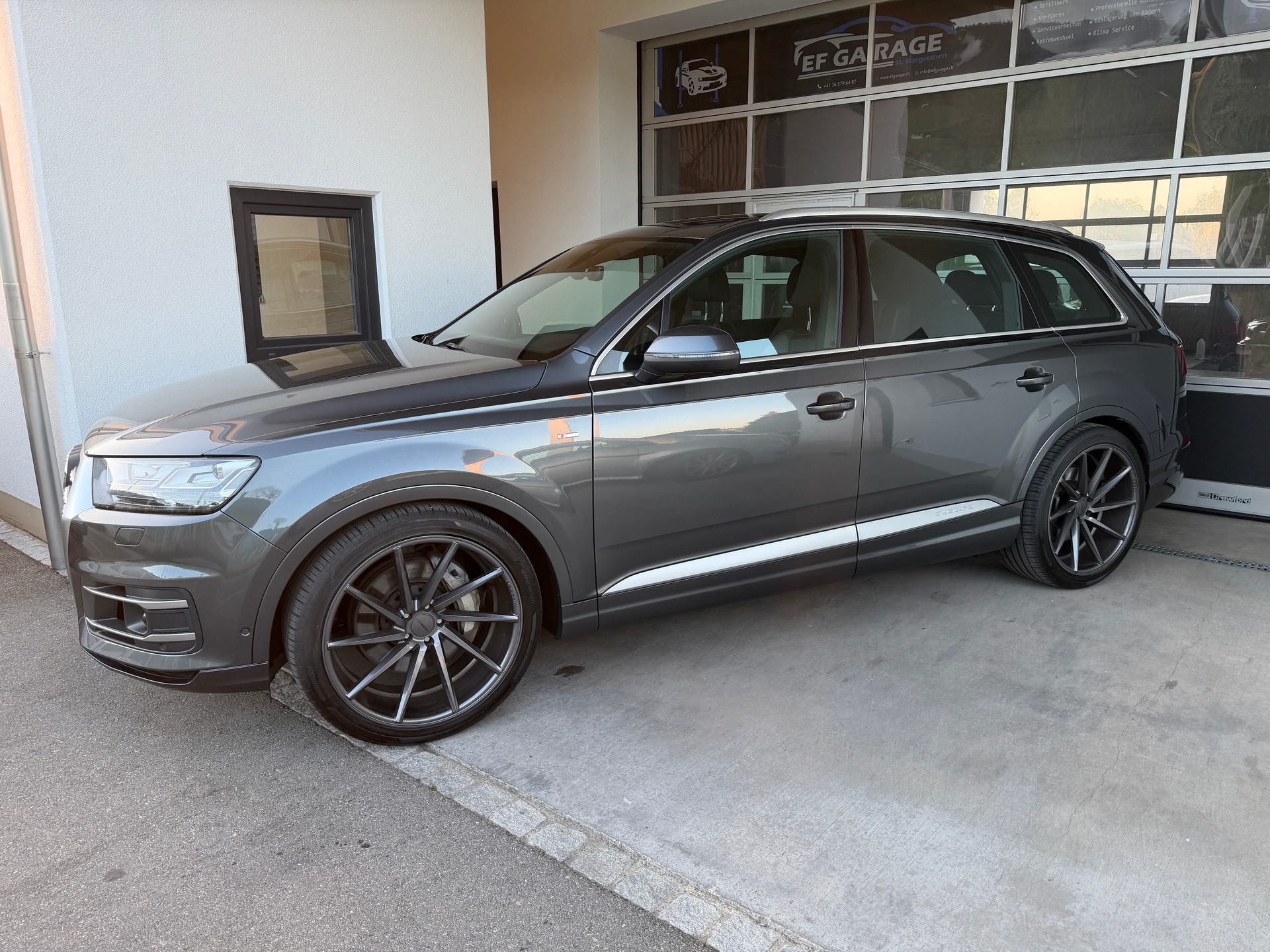AUDI Q7 50 TDI quattro tiptronic-image-28