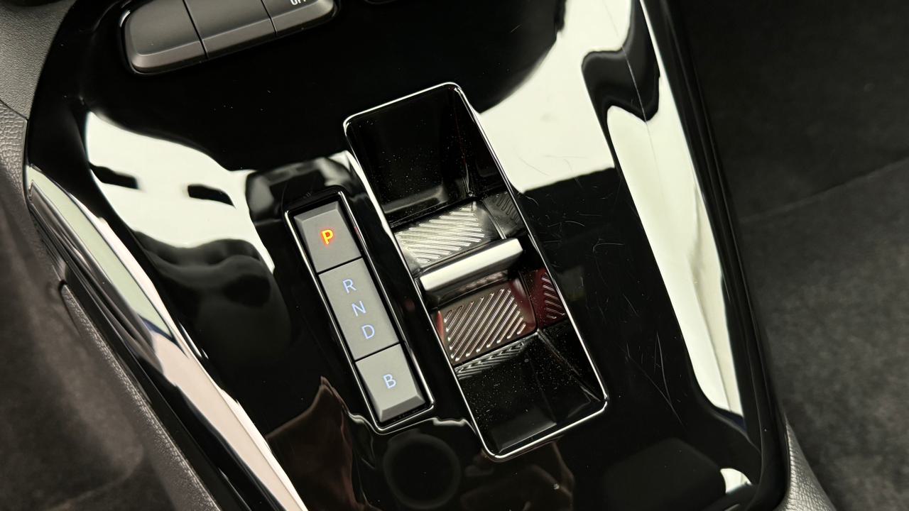 OPEL Corsa e- 50kWh GS-image-10