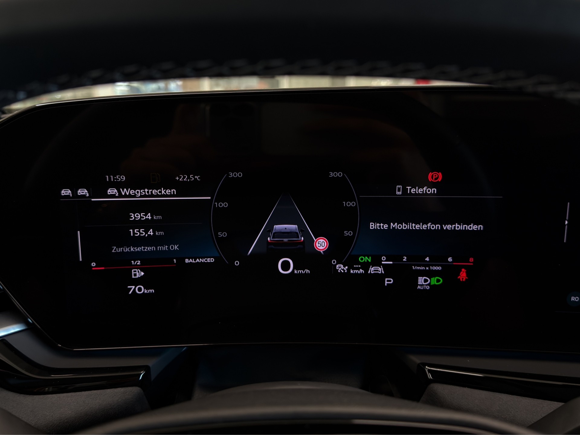 AUDI A5 Avant TFSI quattro 150 kW S tronic-image-21