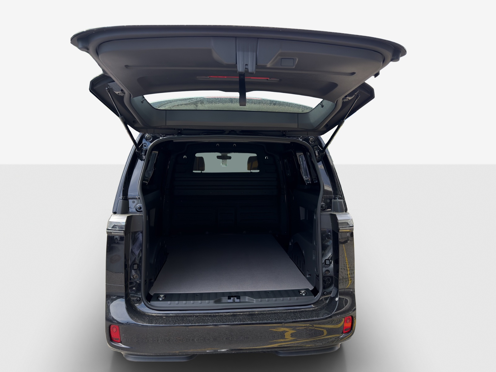 VW ID. Buzz Cargo Pro-image-12