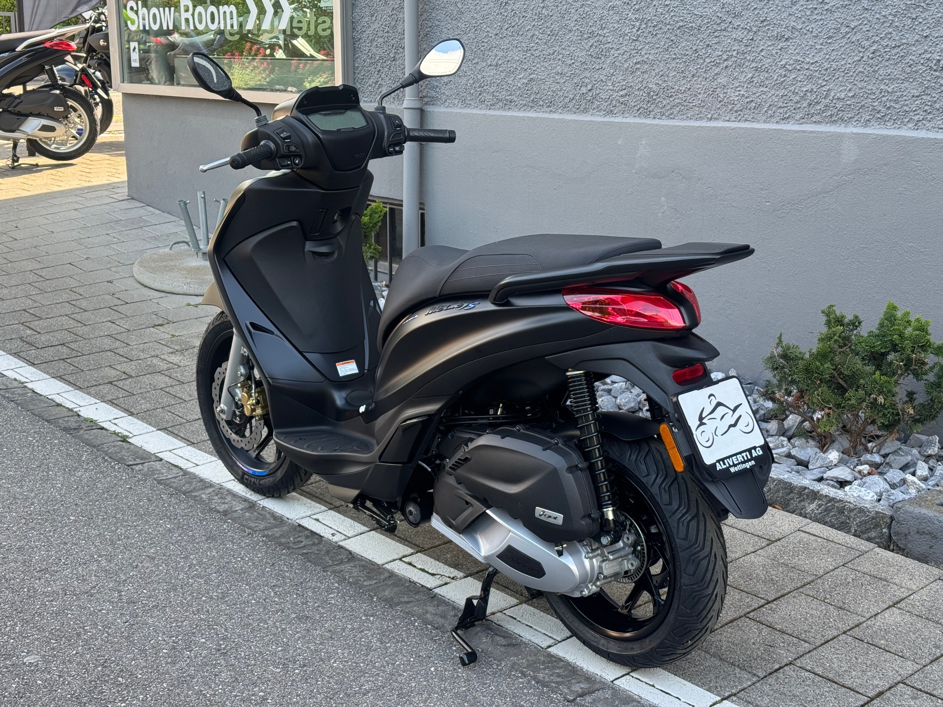 PIAGGIO Medley 125 Sport E5+-image-11