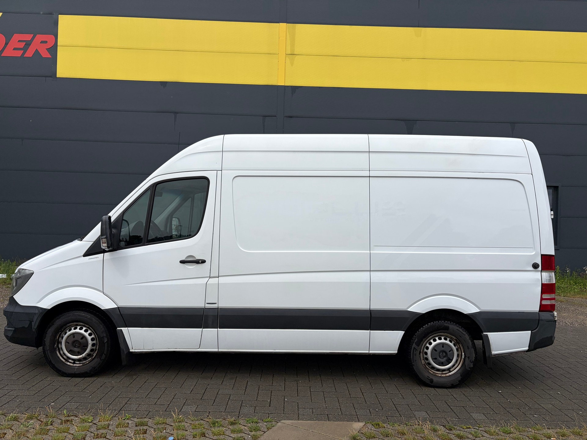 MERCEDES-BENZ Sprinter 314 CDI Standard-image-7