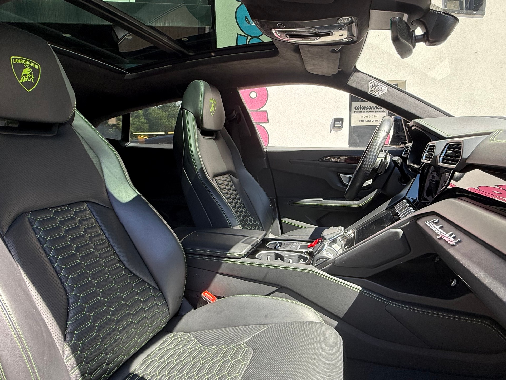 LAMBORGHINI Urus E-Gear-image-13