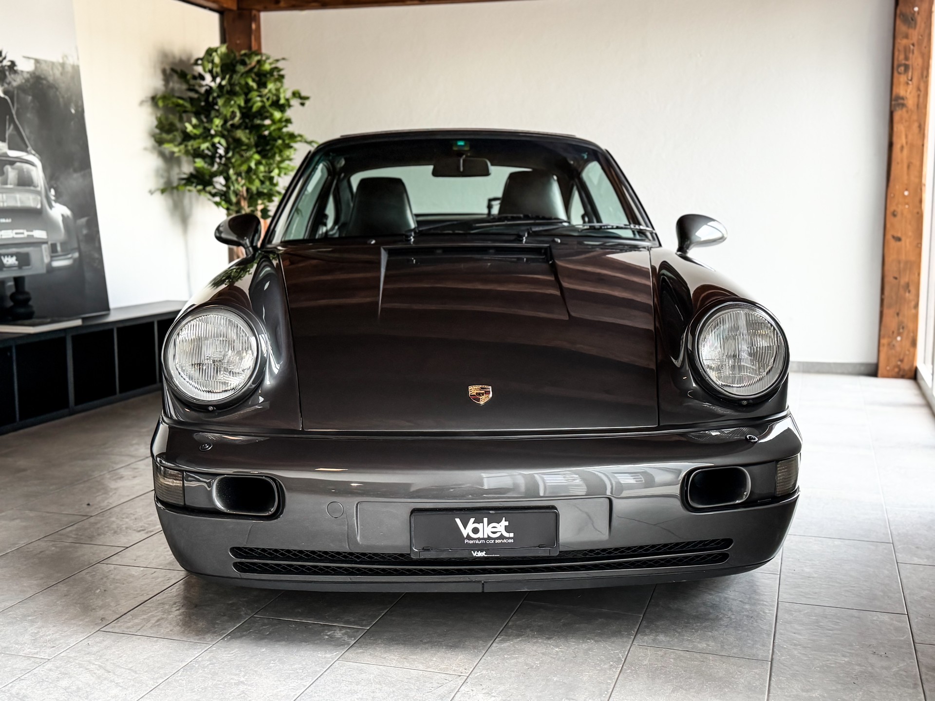 PORSCHE 911 Carrera 2-image-2