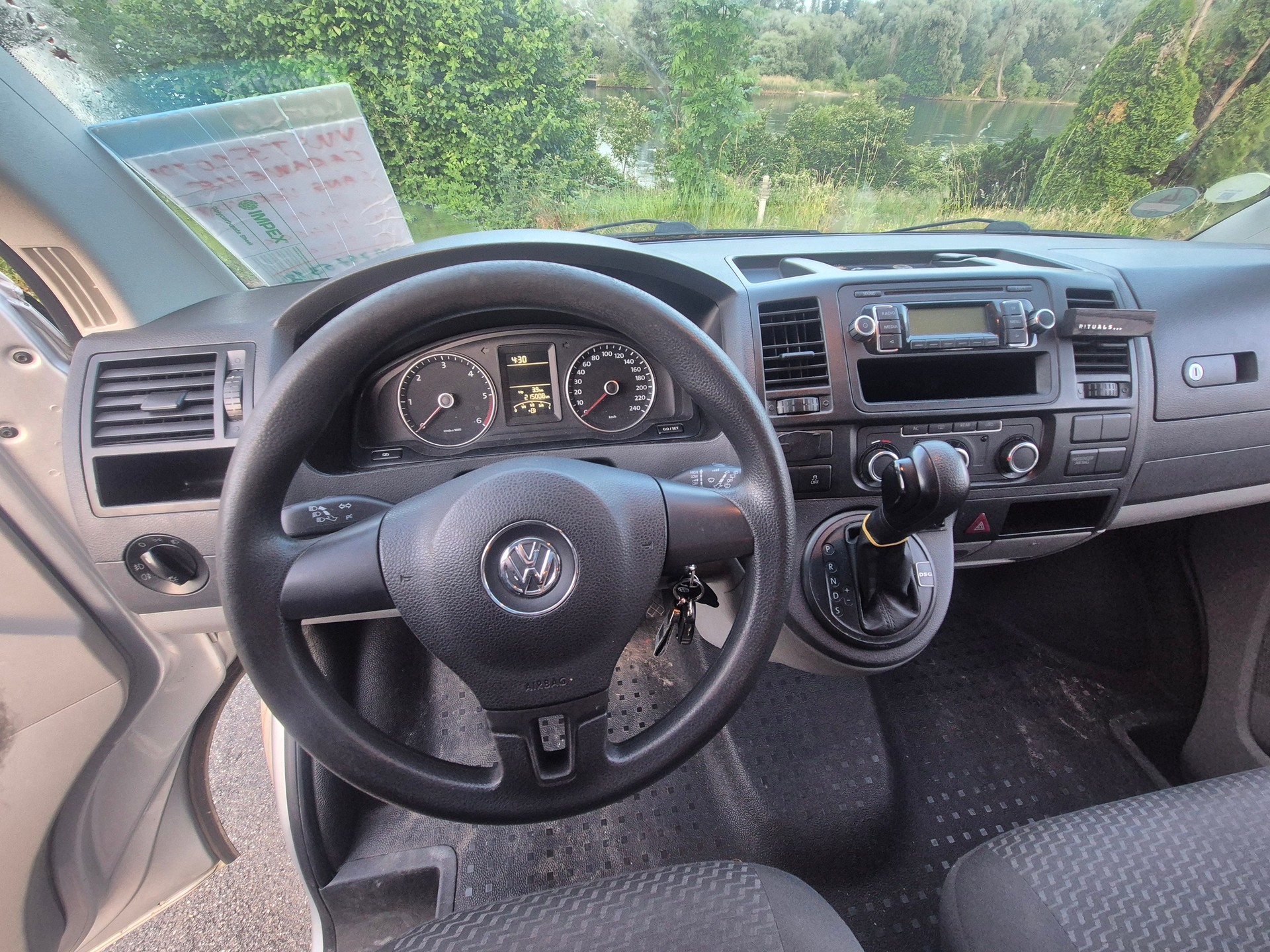 VW T5 2.0 TDI BMT DSG-image-7