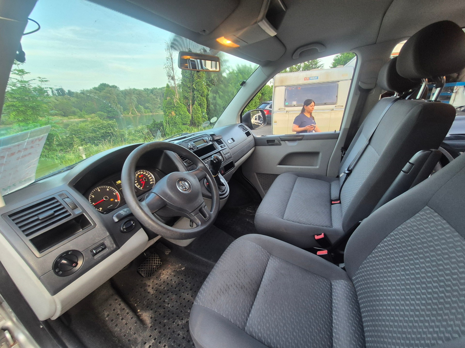 VW T5 2.0 TDI BMT DSG-image-8