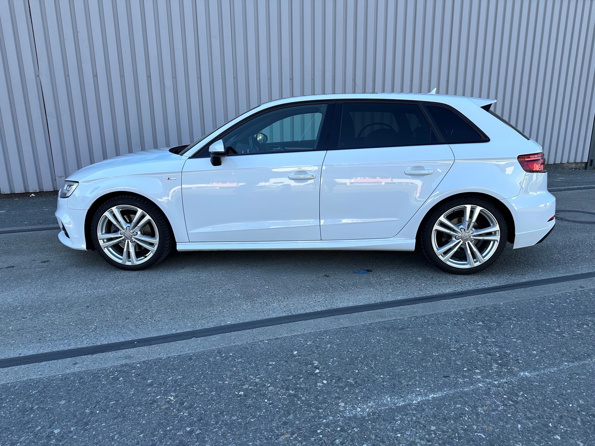 AUDI 2.0 T FSI Sport qu. S-Tronic-image-3