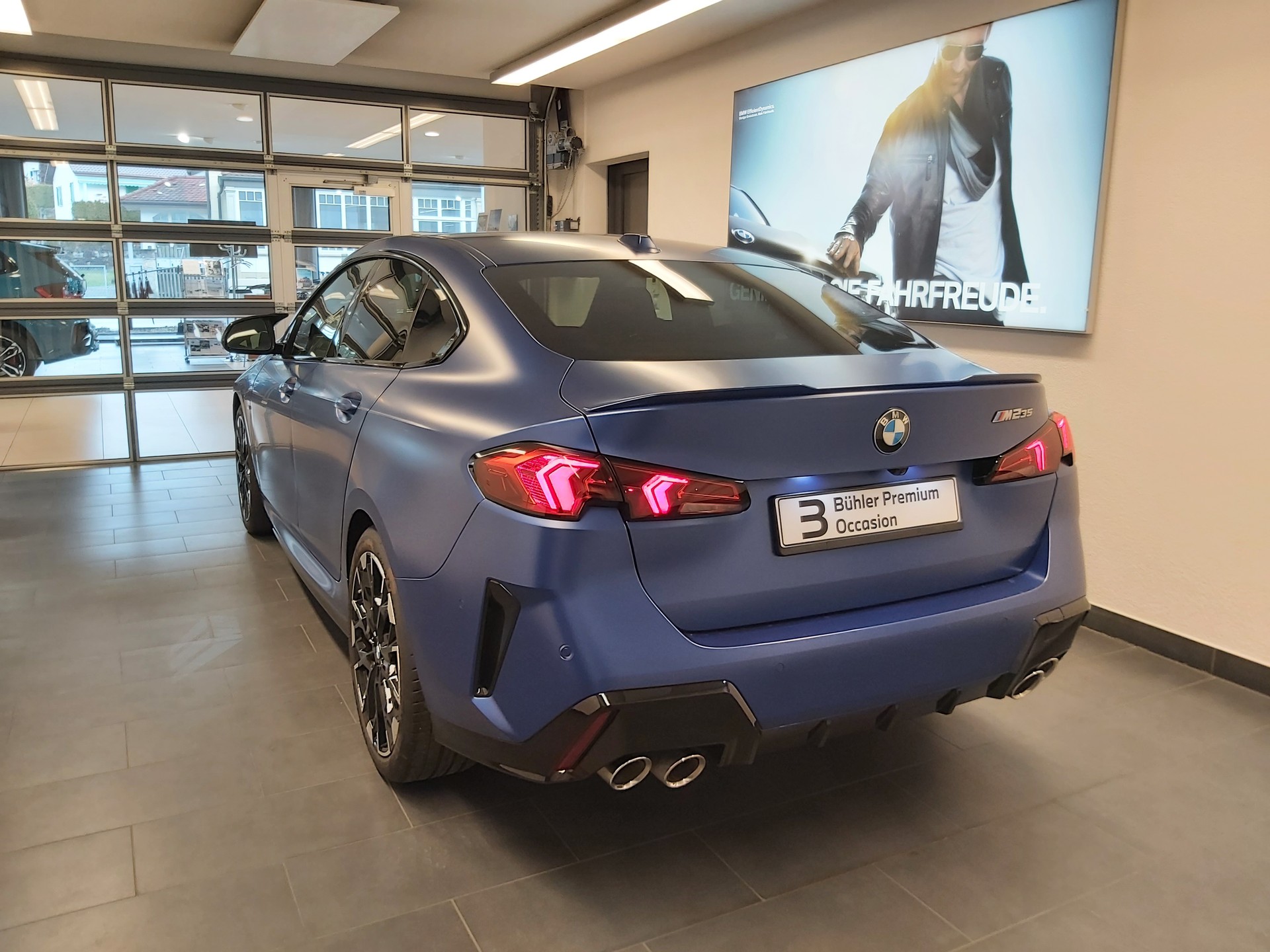 BMW M235 xDrive Gran Coupé-image-4