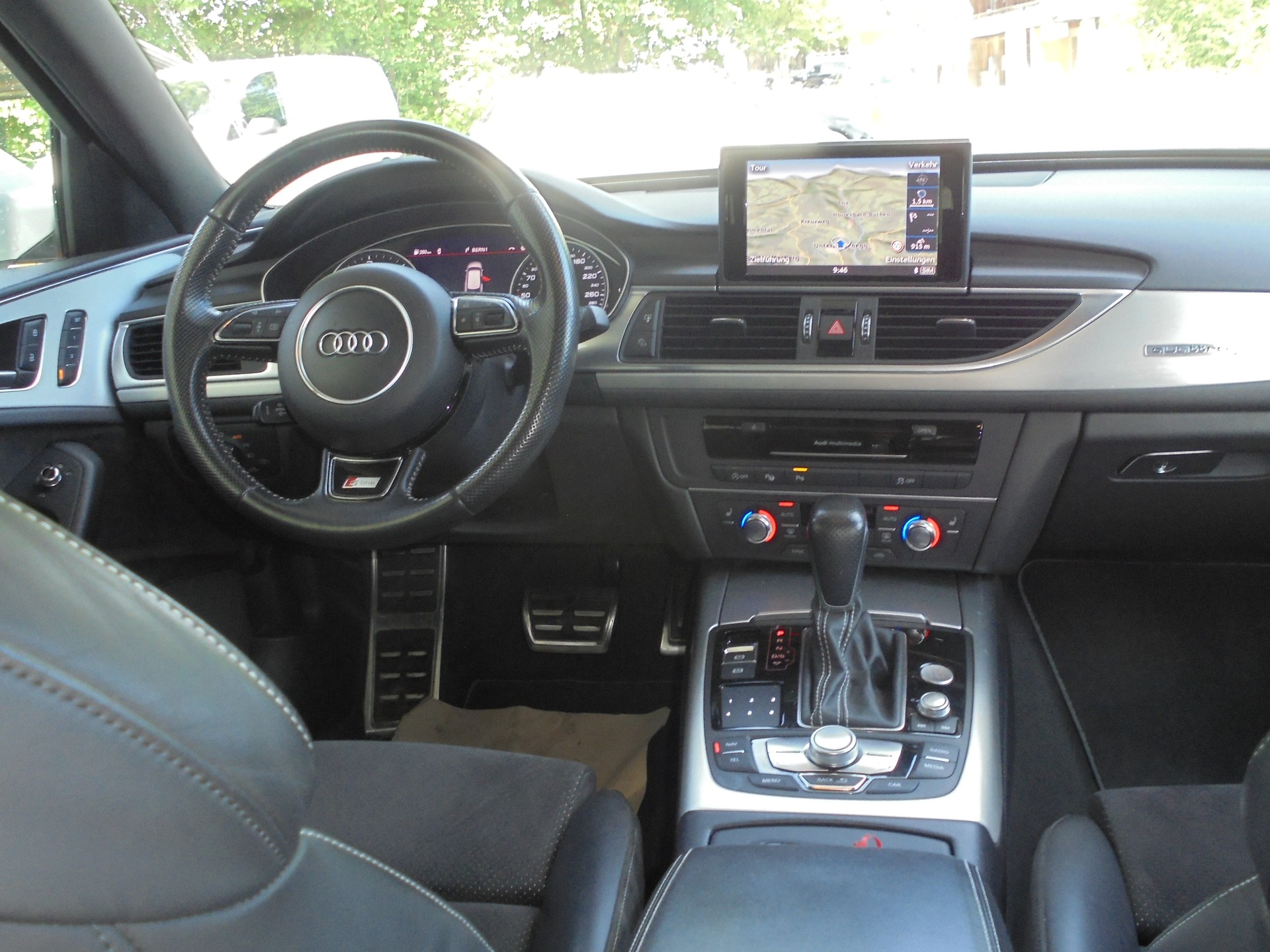 AUDI A6 Avant 3.0 TDI V6 quattro S-tronic-image-5