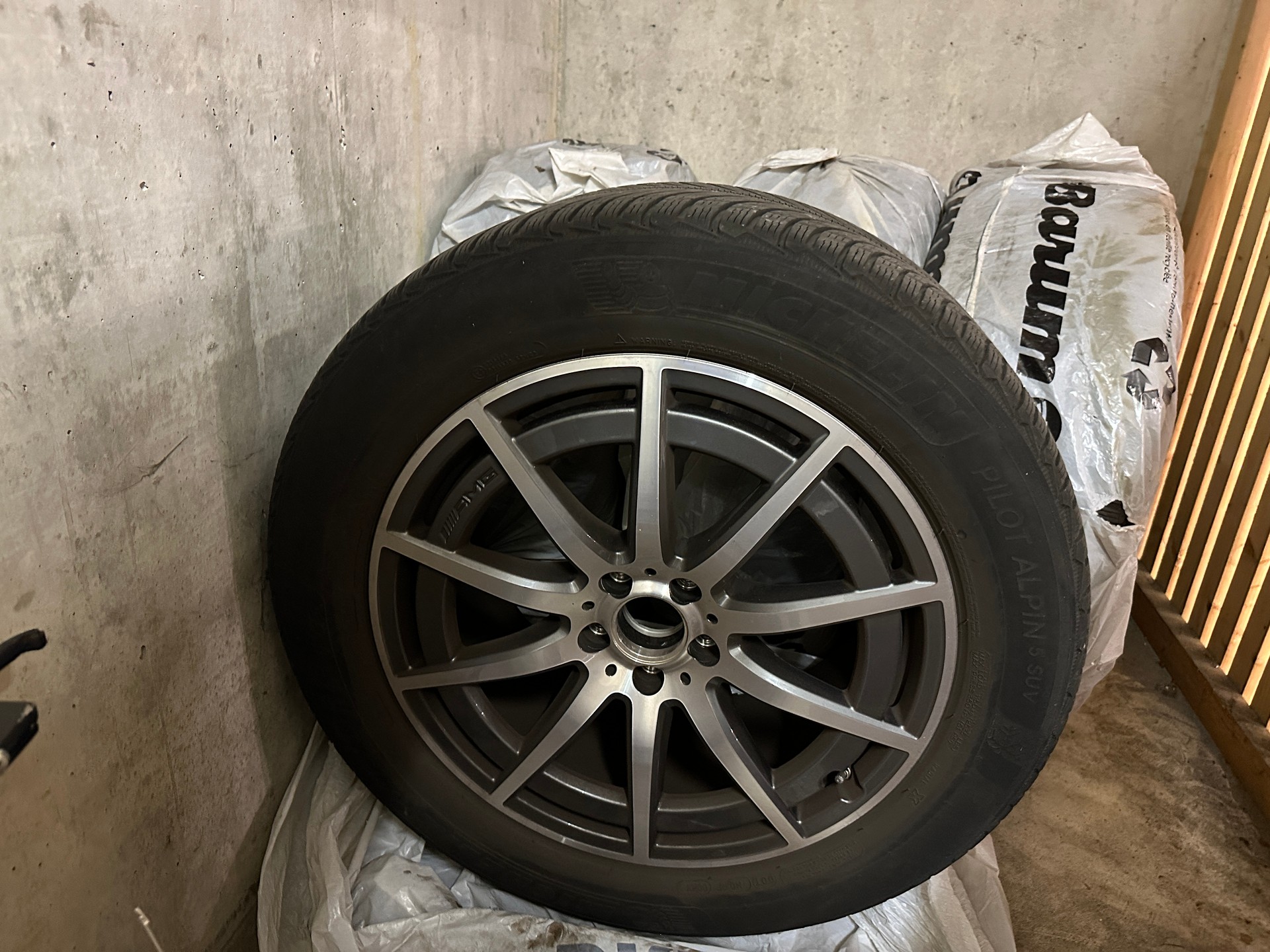 MERCEDES-BENZ GLE 53 AMG 4matic+ (MSI+) 7 places, 8 Roues/Jantes-image-4