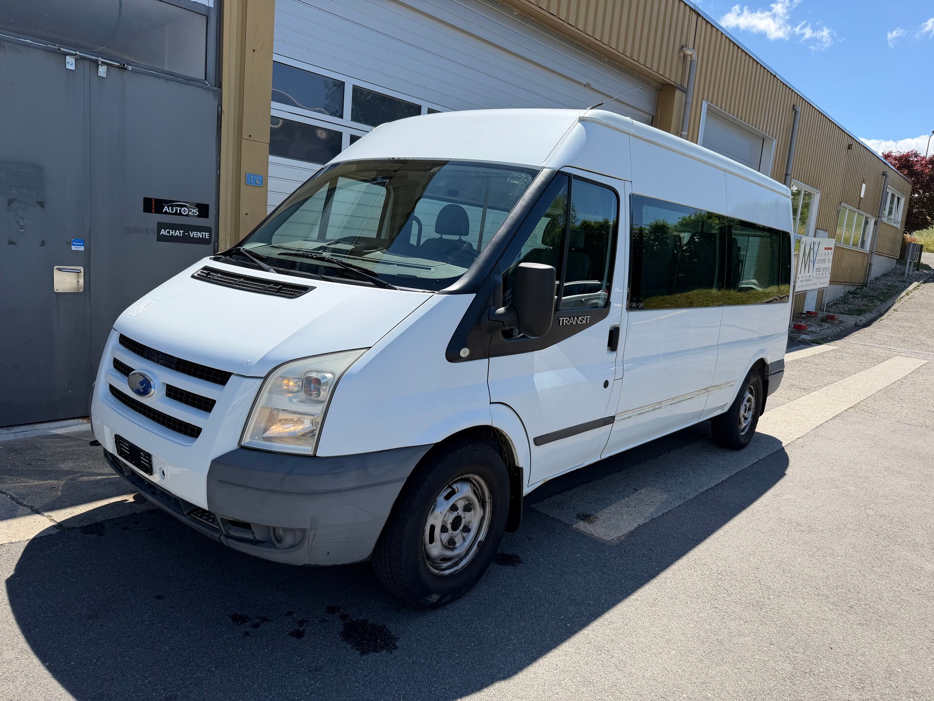 FORD Transit 2.2 TDCi 350 L Duo-image-7