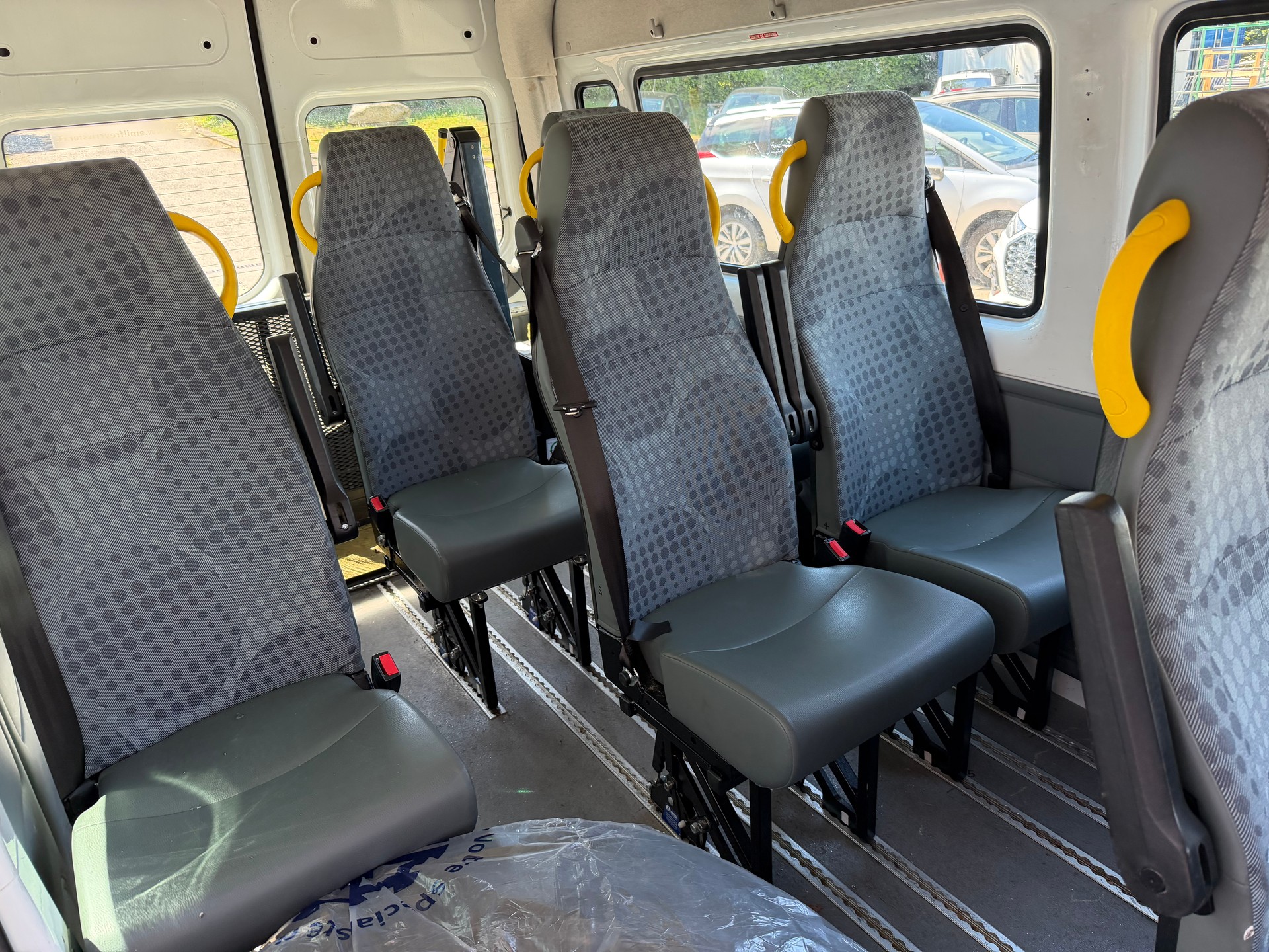 FORD Transit 2.2 TDCi 350 L Duo-image-8