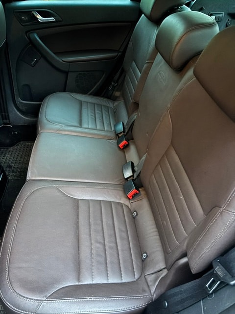 SKODA 2.0 TDI 170 L & K 4x4 DSG-image-5